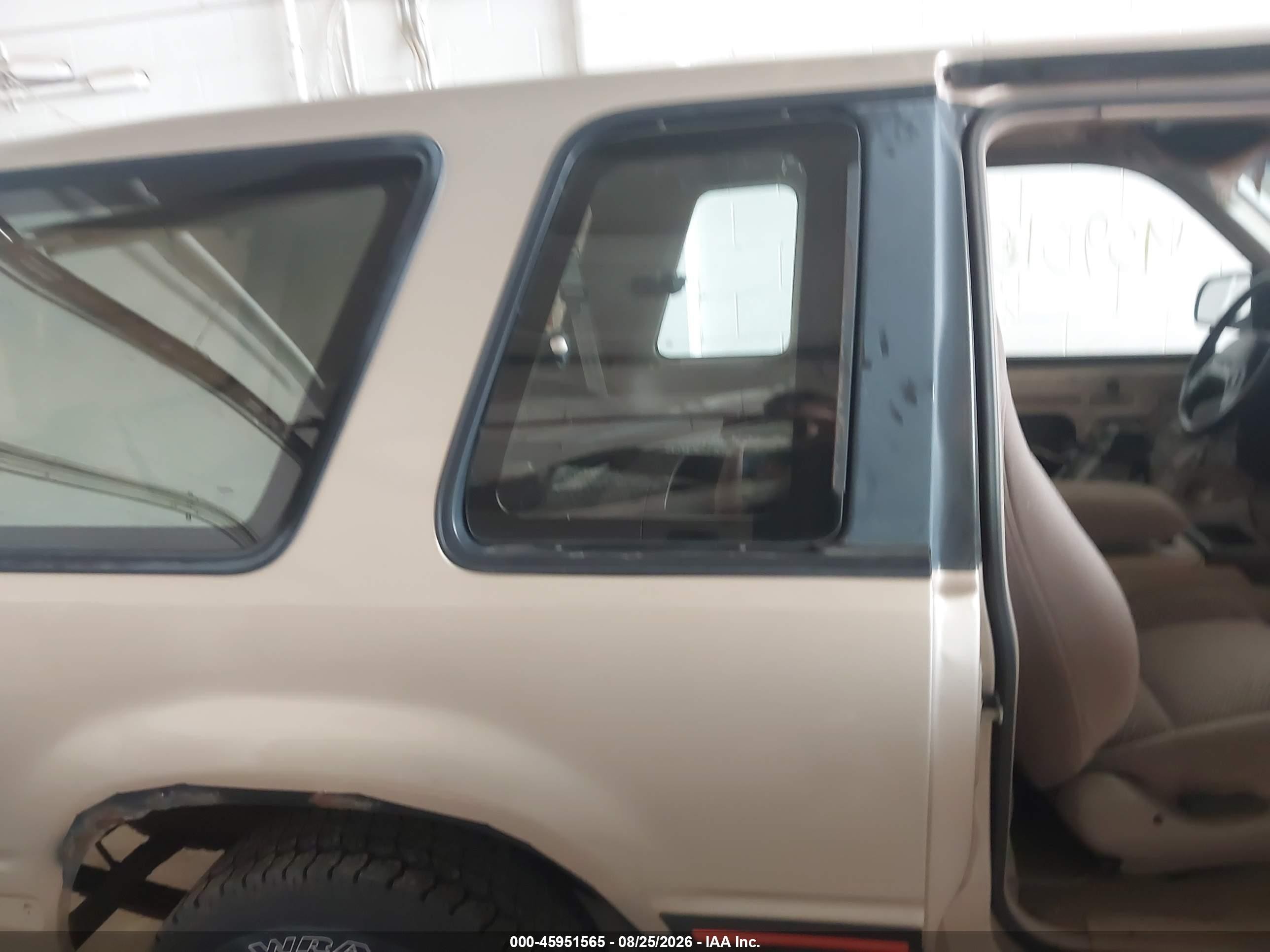 1994 Ford Explorer   Gold vin: 1FMCU24X6RUA62623