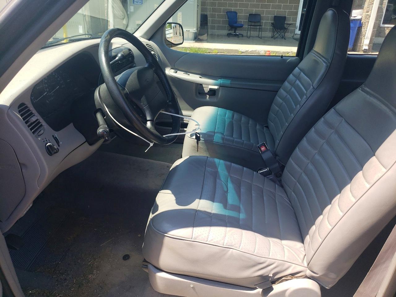 1997 Ford Explorer Green vin: 1FMCU24XXVUB83987