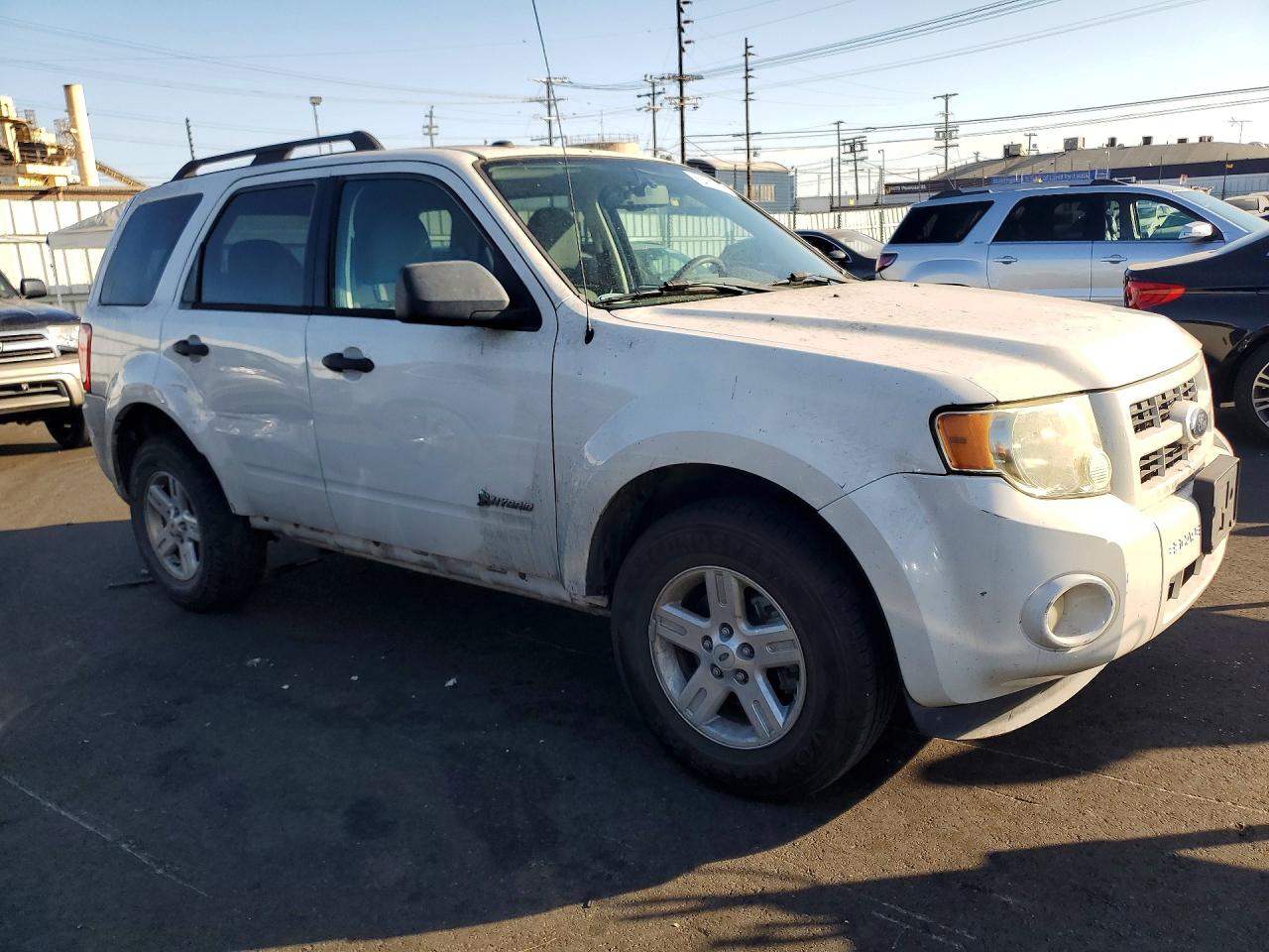 2009 Ford Escape Hybrid White vin: 1FMCU49309KC33430