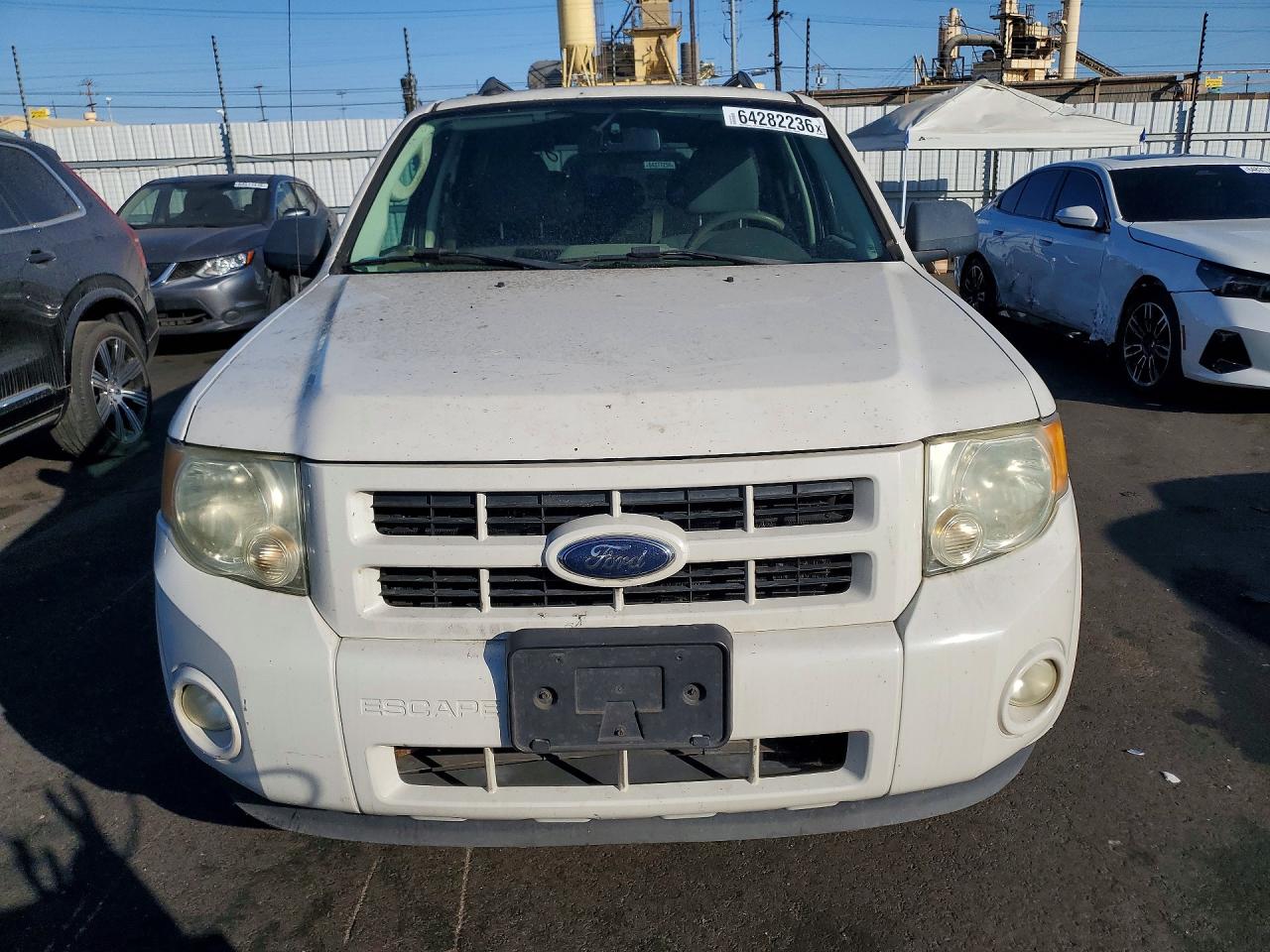 2009 Ford Escape Hybrid White vin: 1FMCU49309KC33430