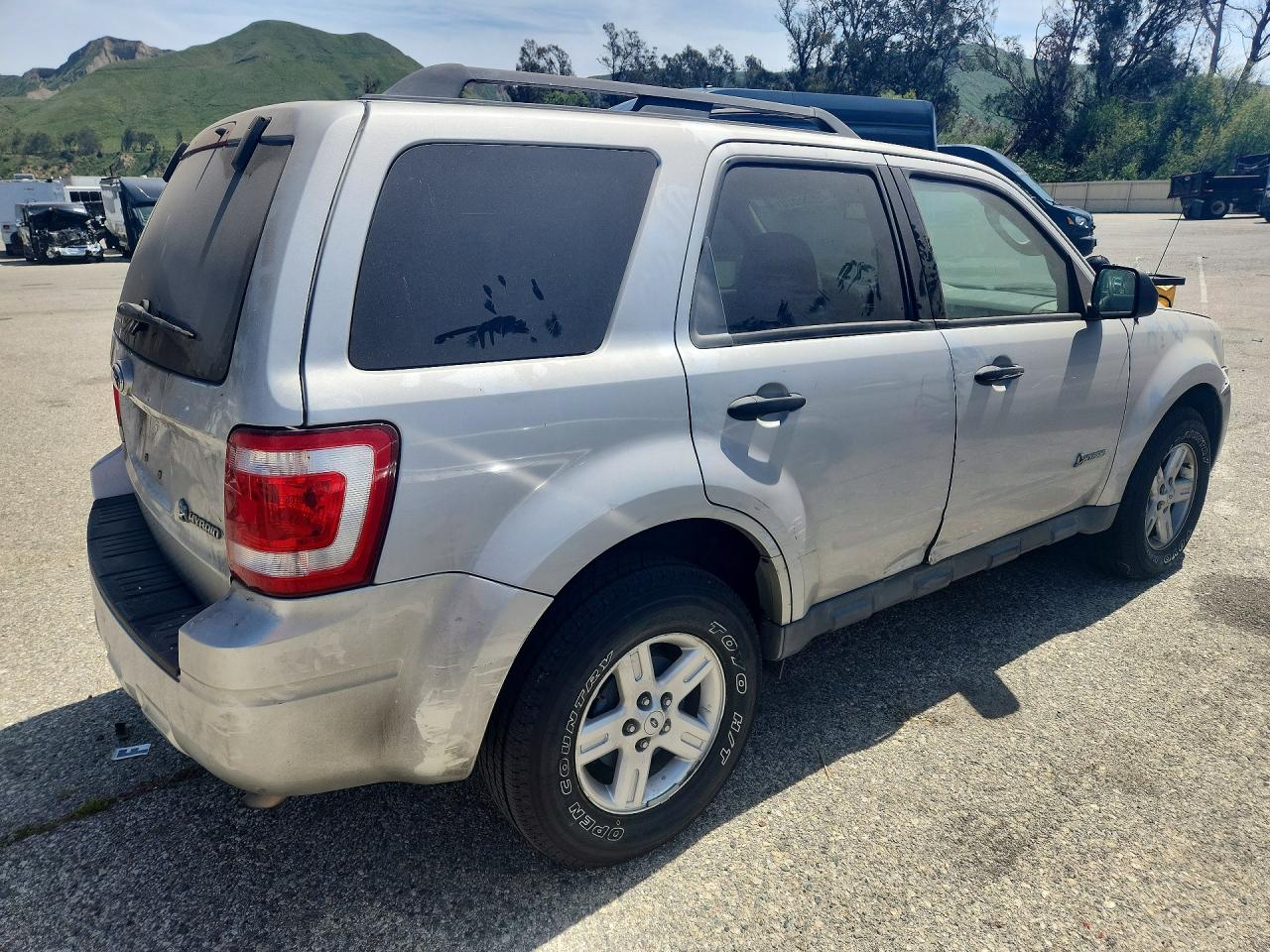 2009 Ford Escape Hybrid Silver vin: 1FMCU49339KB11466