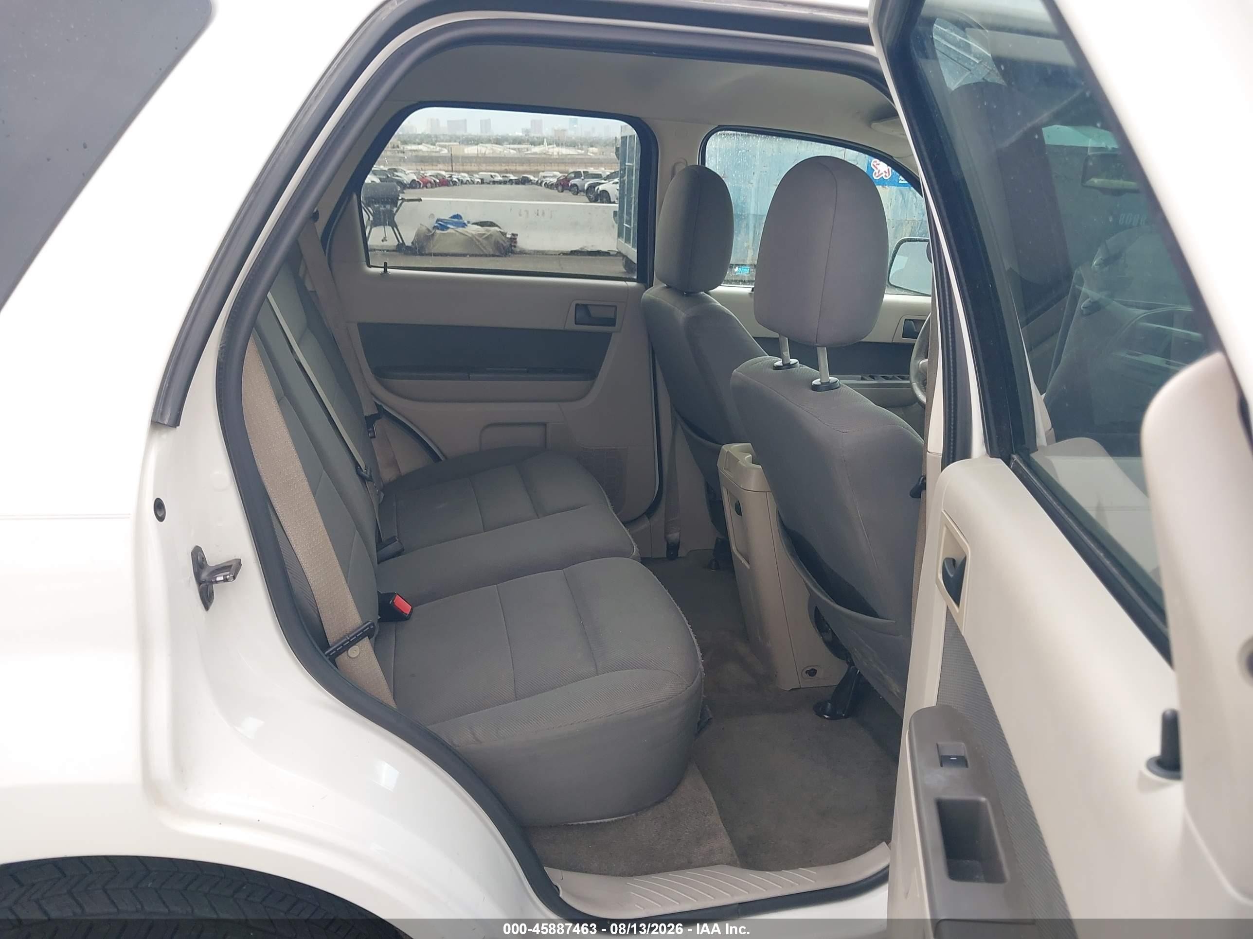 2009 Ford Escape Hybrid Limited Белый vin: 1FMCU49349KA49589
