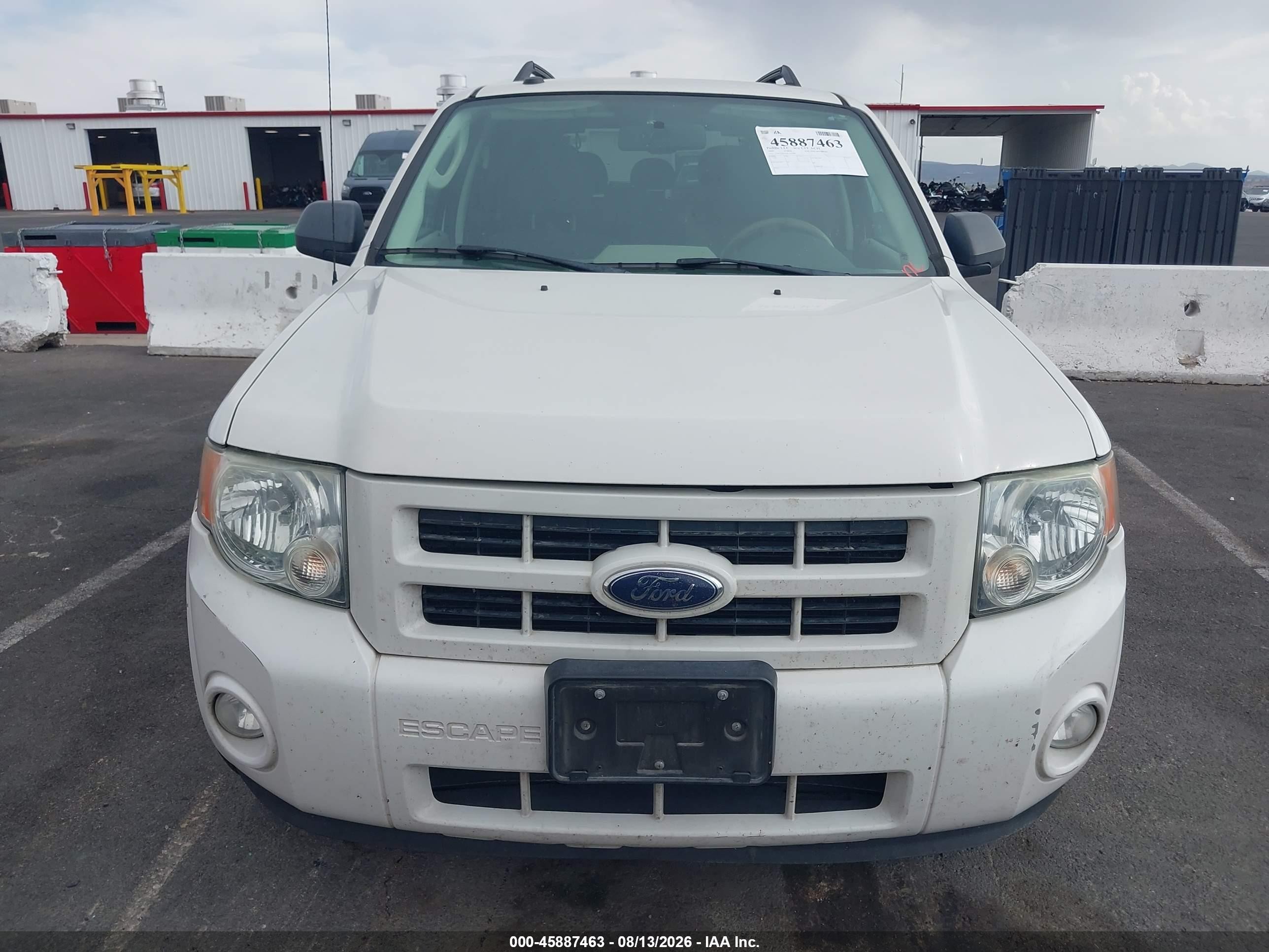2009 Ford Escape Hybrid Limited Белый vin: 1FMCU49349KA49589