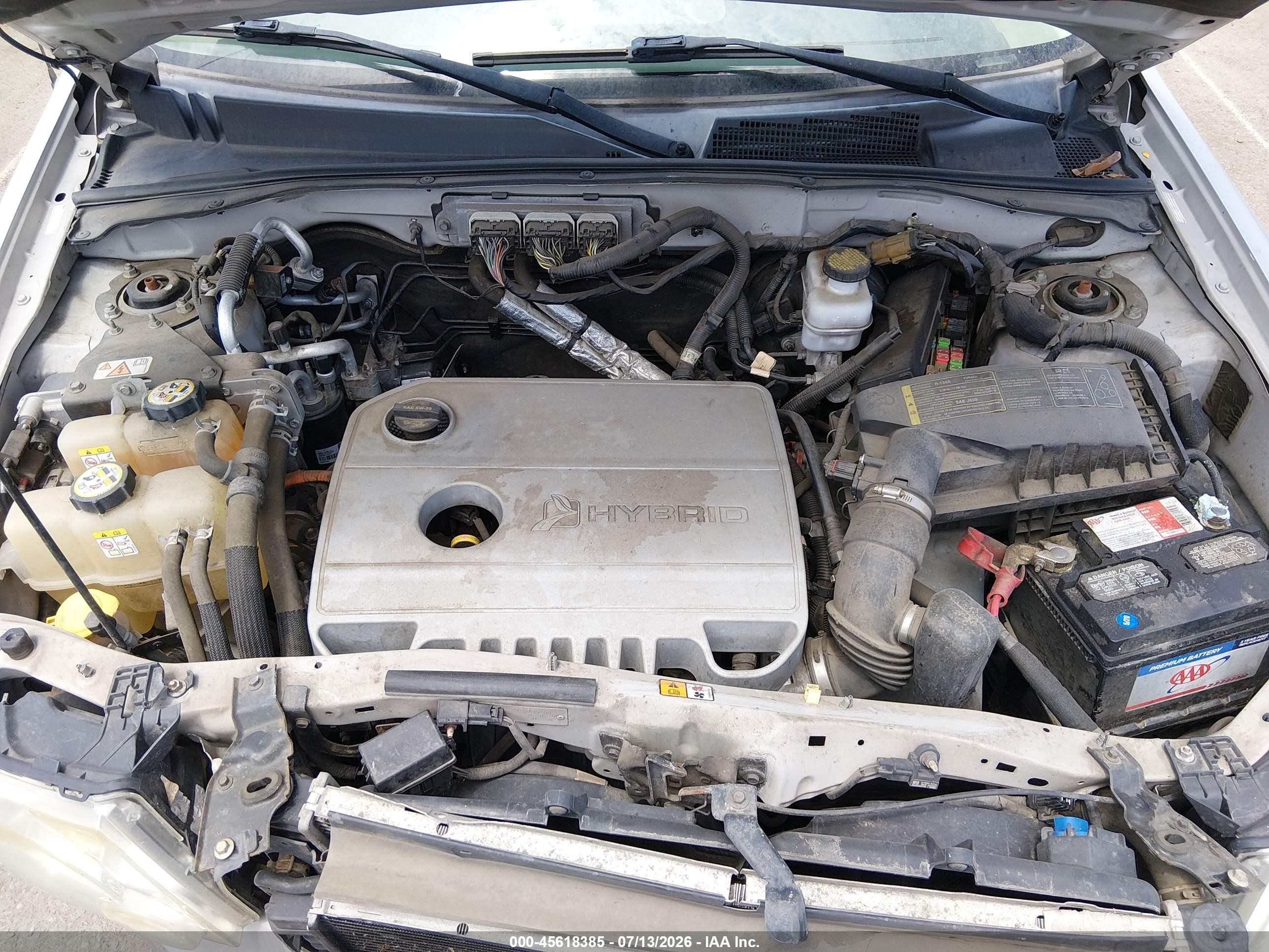 2009 Ford Escape Hybrid Limited Серебряный vin: 1FMCU49369KA07280