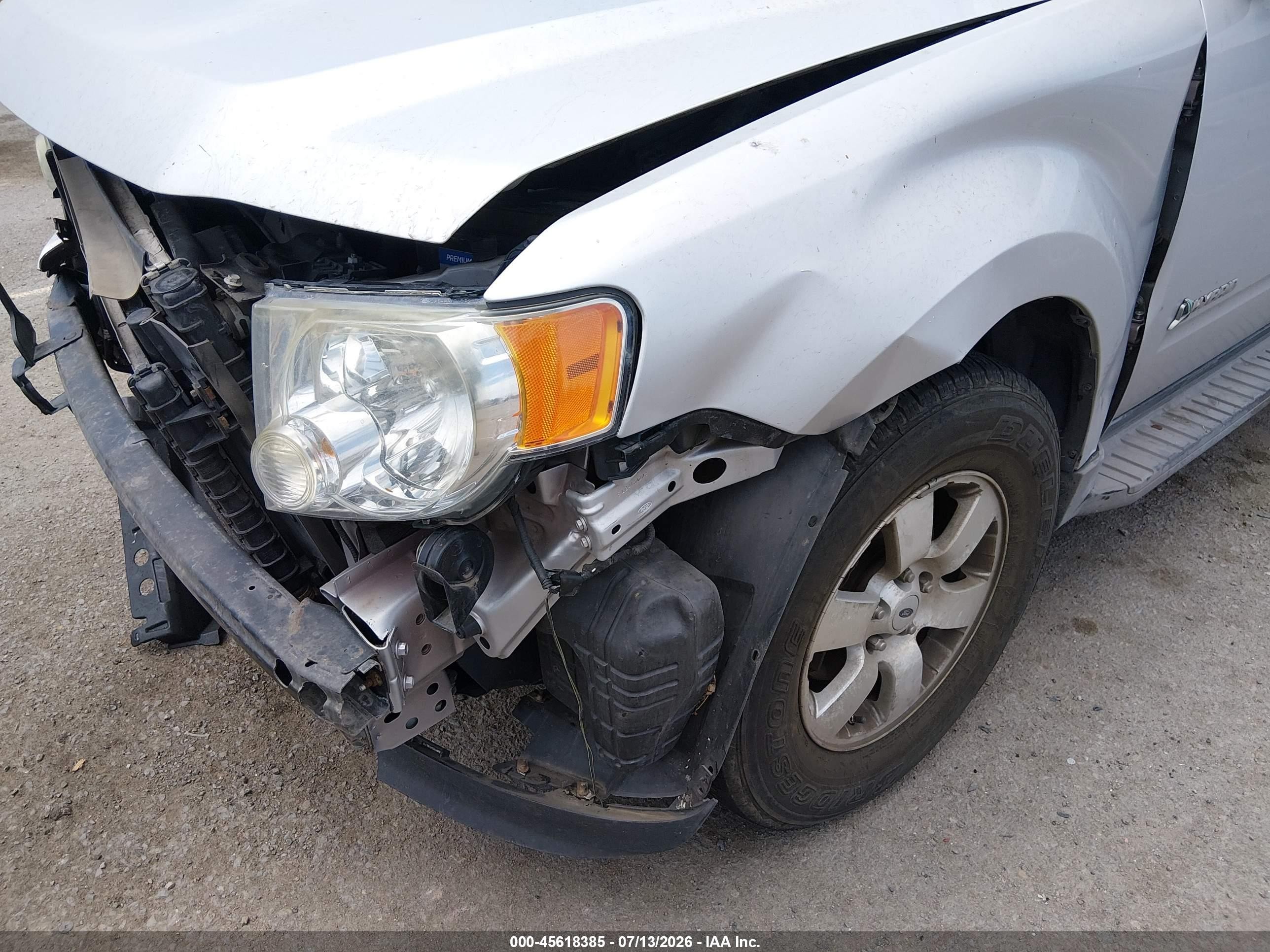 2009 Ford Escape Hybrid Limited Серебряный vin: 1FMCU49369KA07280