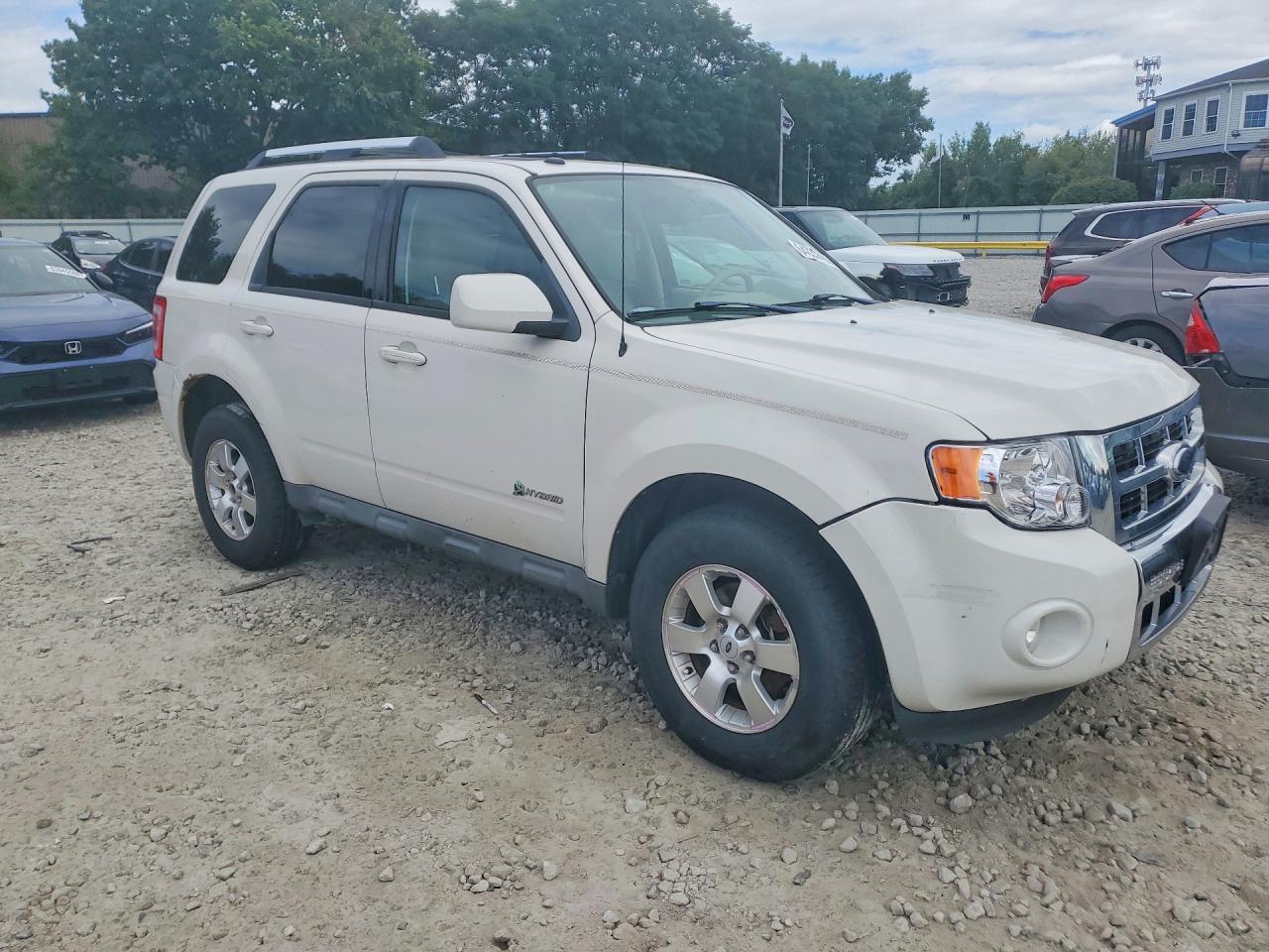 2009 Ford Escape Hybrid White vin: 1FMCU49379KB39268