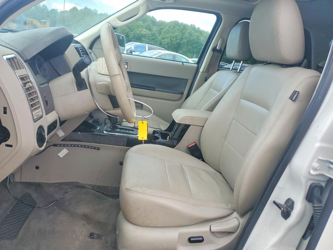 2009 Ford Escape Hybrid White vin: 1FMCU49379KB39268