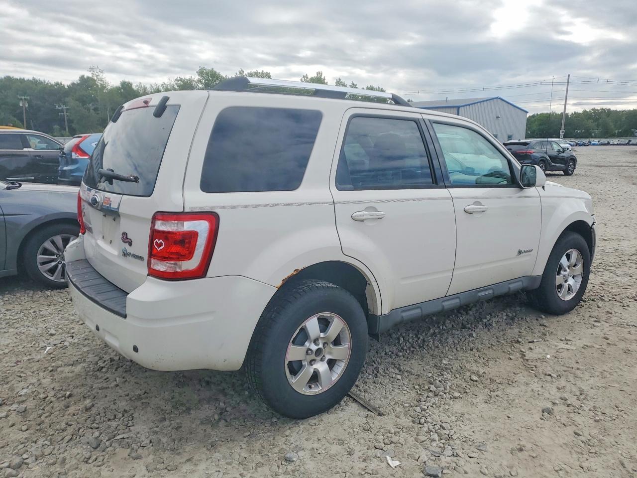 2009 Ford Escape Hybrid White vin: 1FMCU49379KB39268