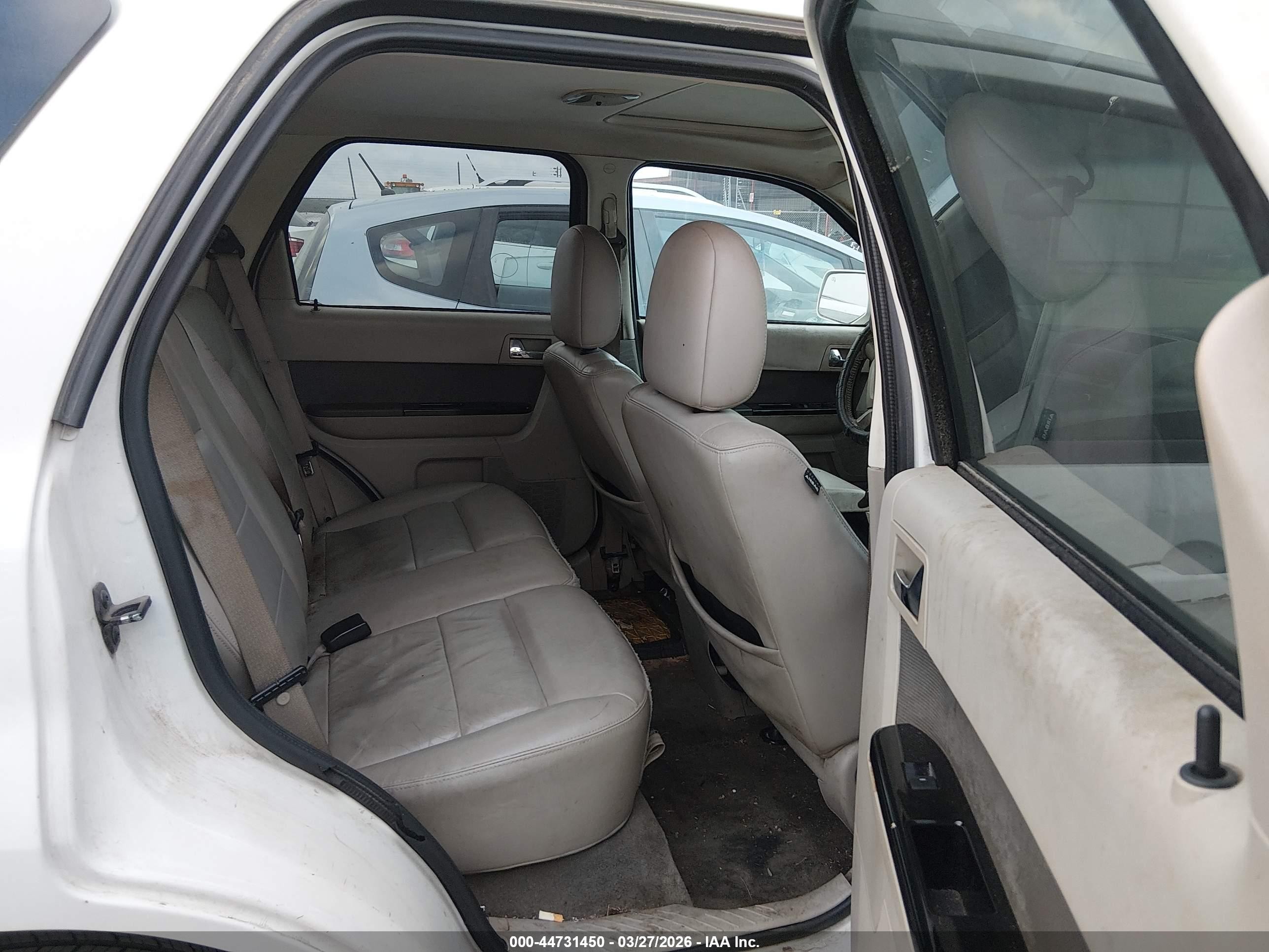 2009 Ford Escape Hybrid Limited White vin: 1FMCU49389KB08384