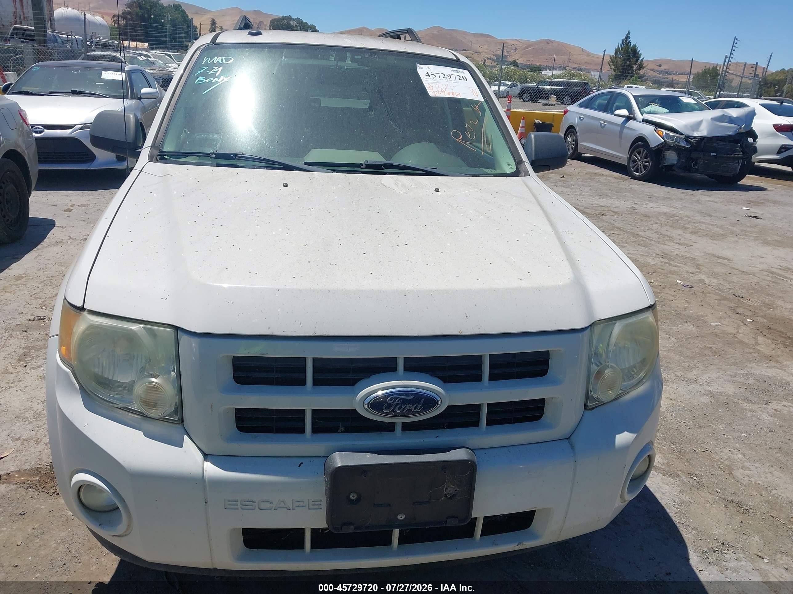 2009 Ford Escape Hybrid Limited Белый vin: 1FMCU49389KB46911