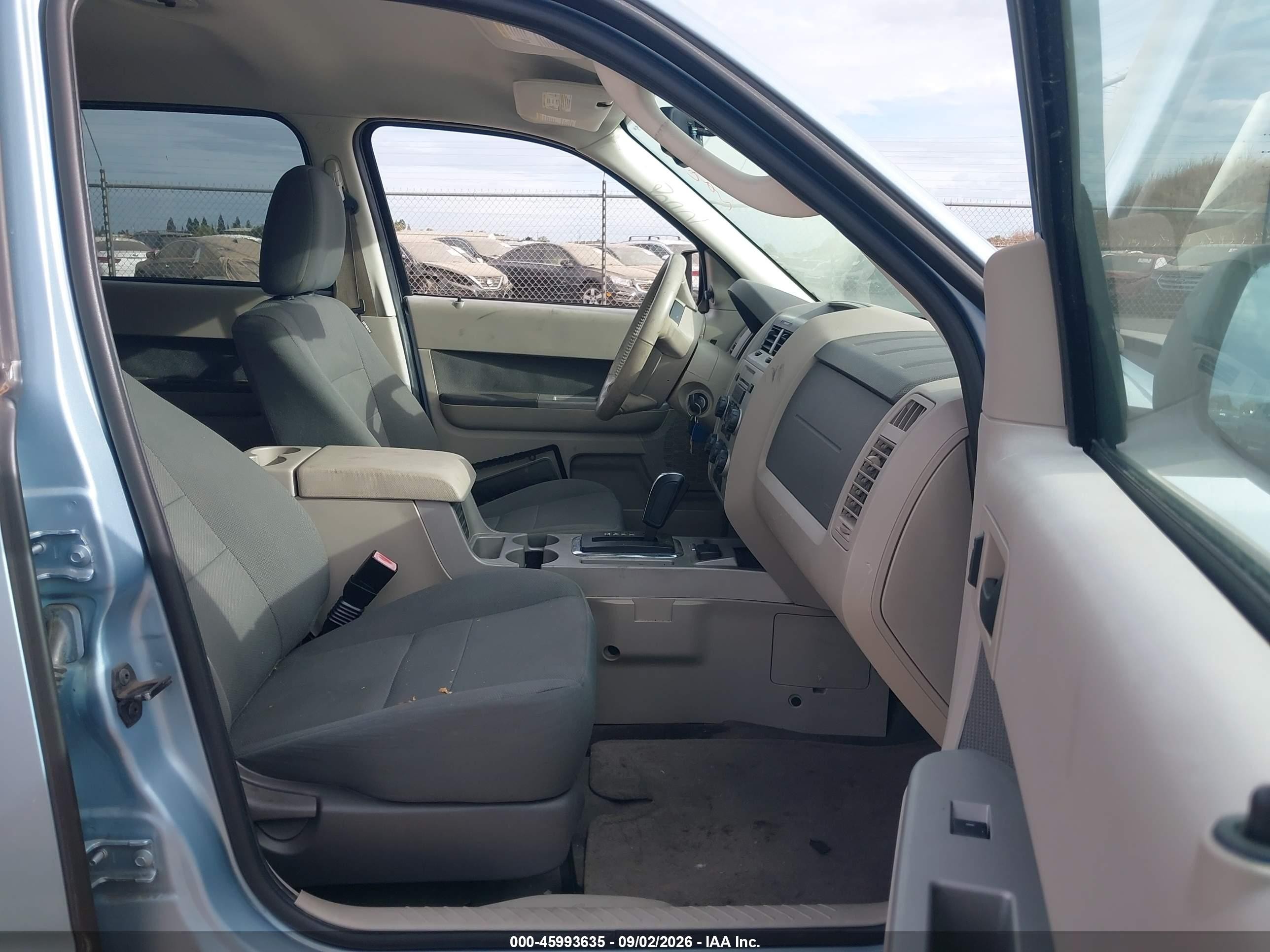 2009 Ford Escape Hybrid   Синий vin: 1FMCU49389KB96160
