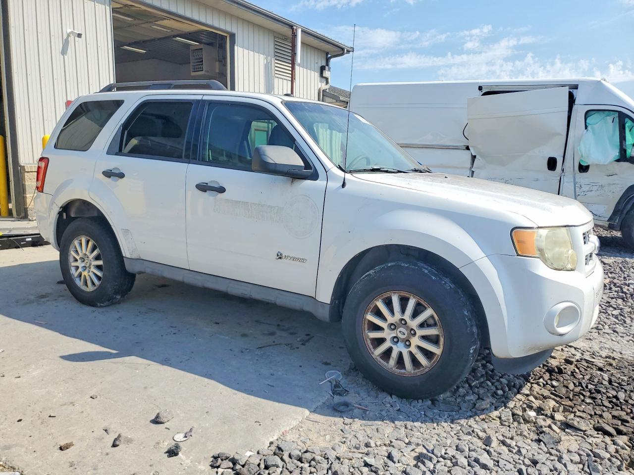 2009 Ford Escape Hybrid White vin: 1FMCU49399KA25434