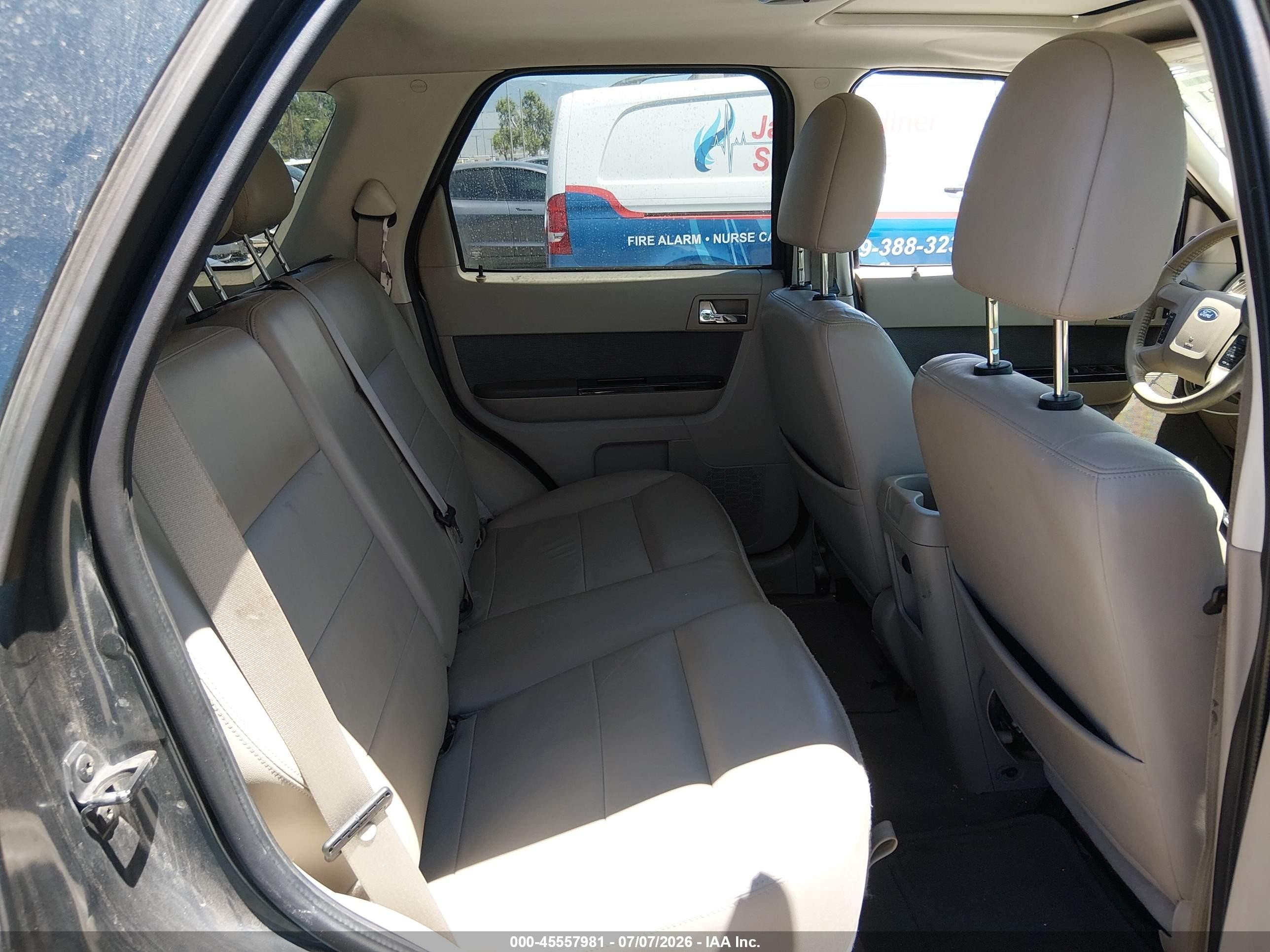 2009 Ford Escape Hybrid Limited Gray vin: 1FMCU49399KB02044