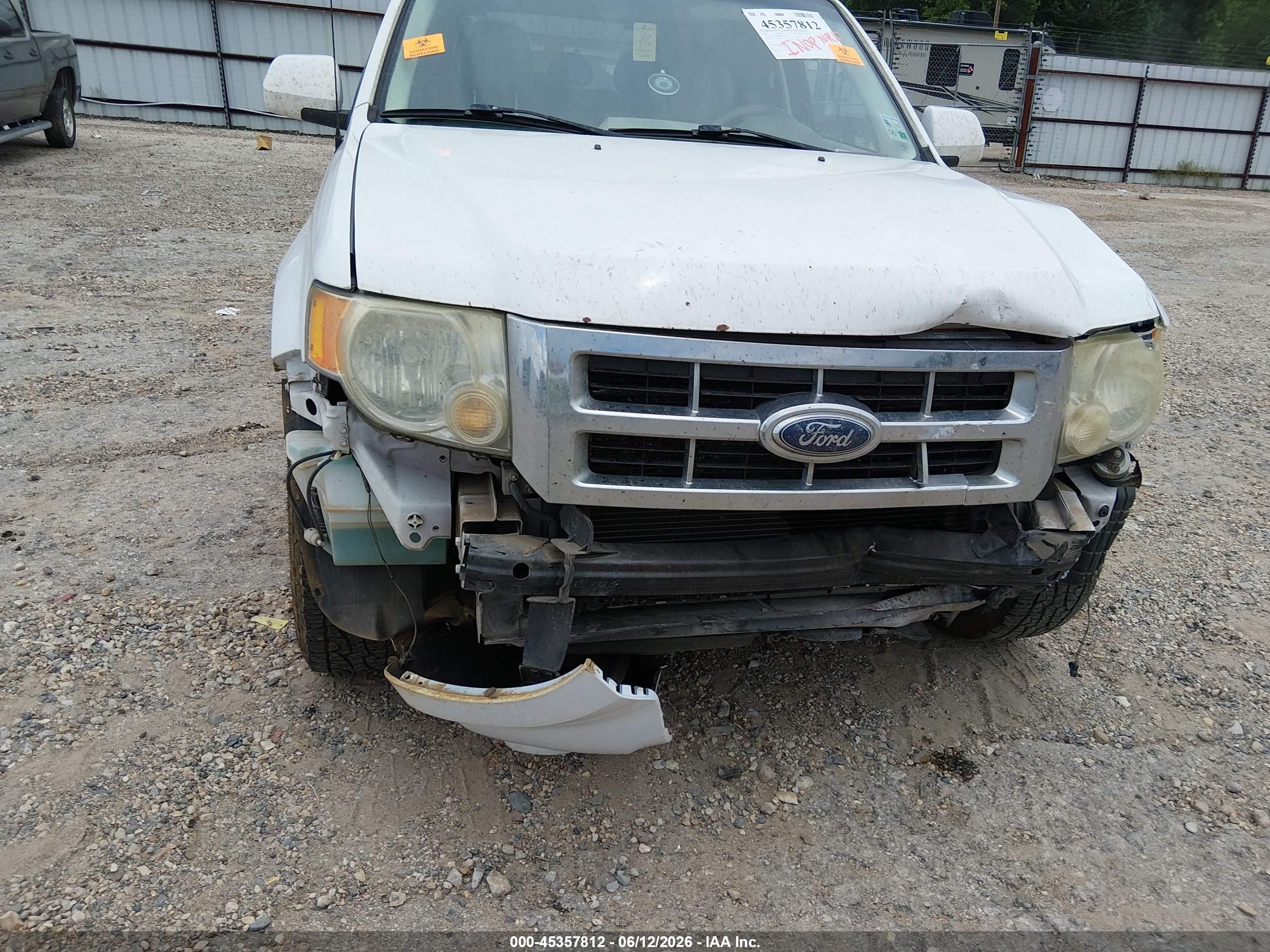 2008 Ford Escape Hybrid   White vin: 1FMCU49H08KD07133