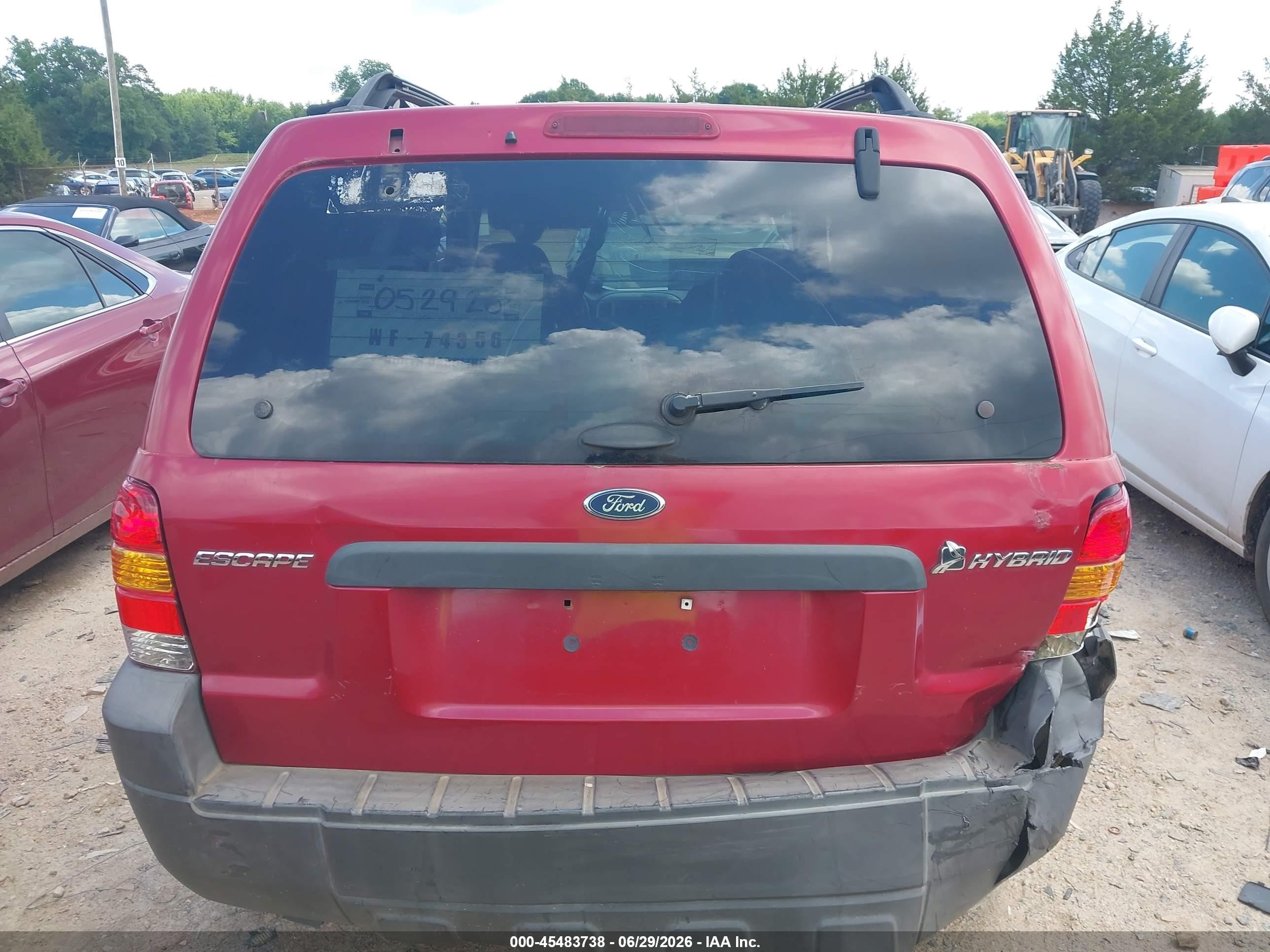 2007 Ford Escape Hybrid   Red vin: 1FMCU49H17KA60154