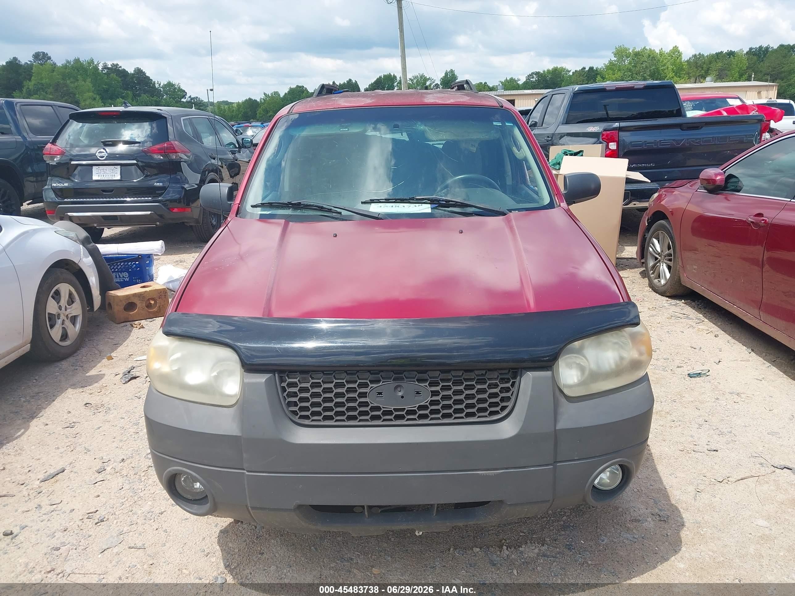2007 Ford Escape Hybrid   Red vin: 1FMCU49H17KA60154