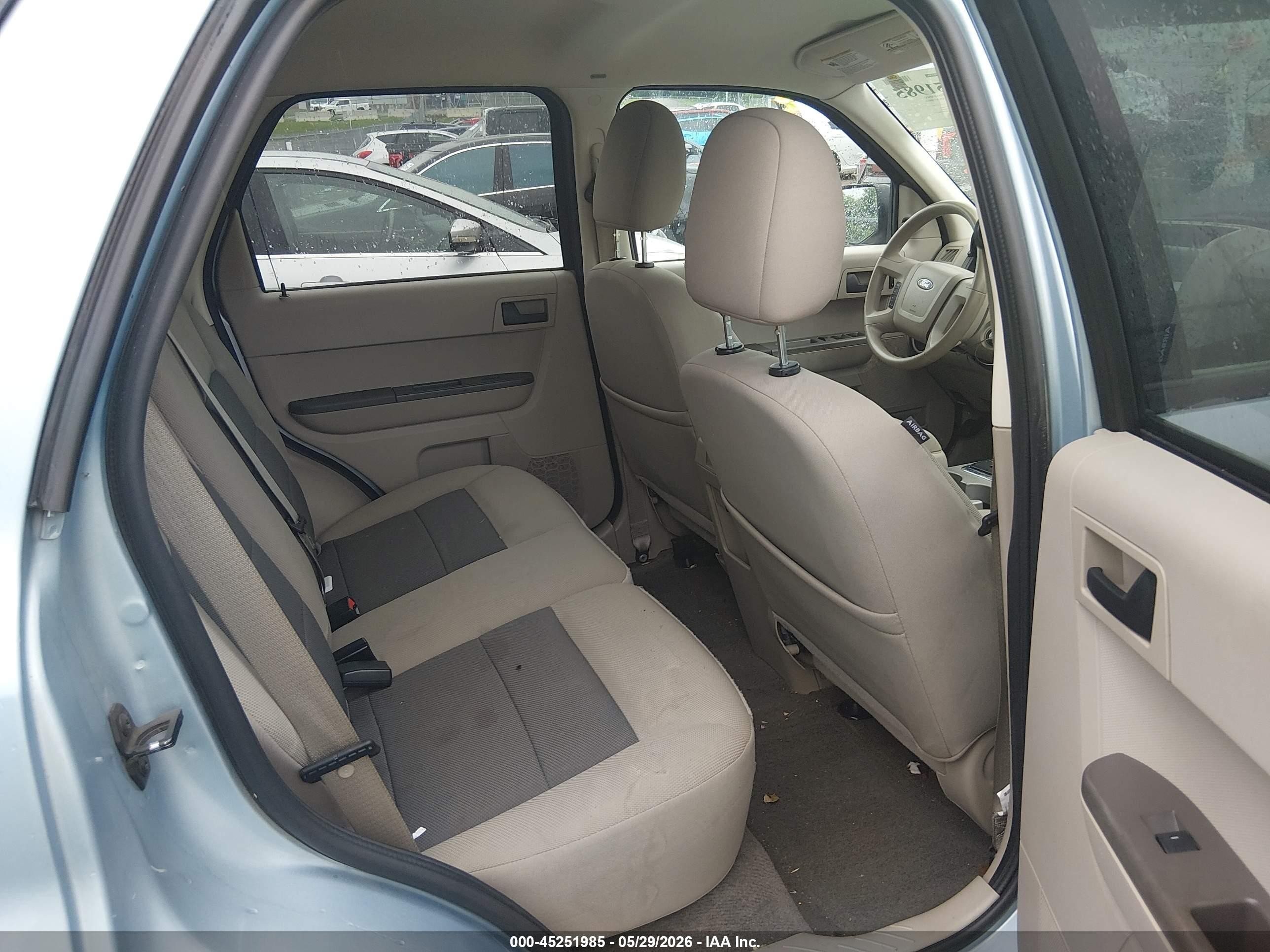 2008 Ford Escape Hybrid   Бежевый vin: 1FMCU49H18KA76243