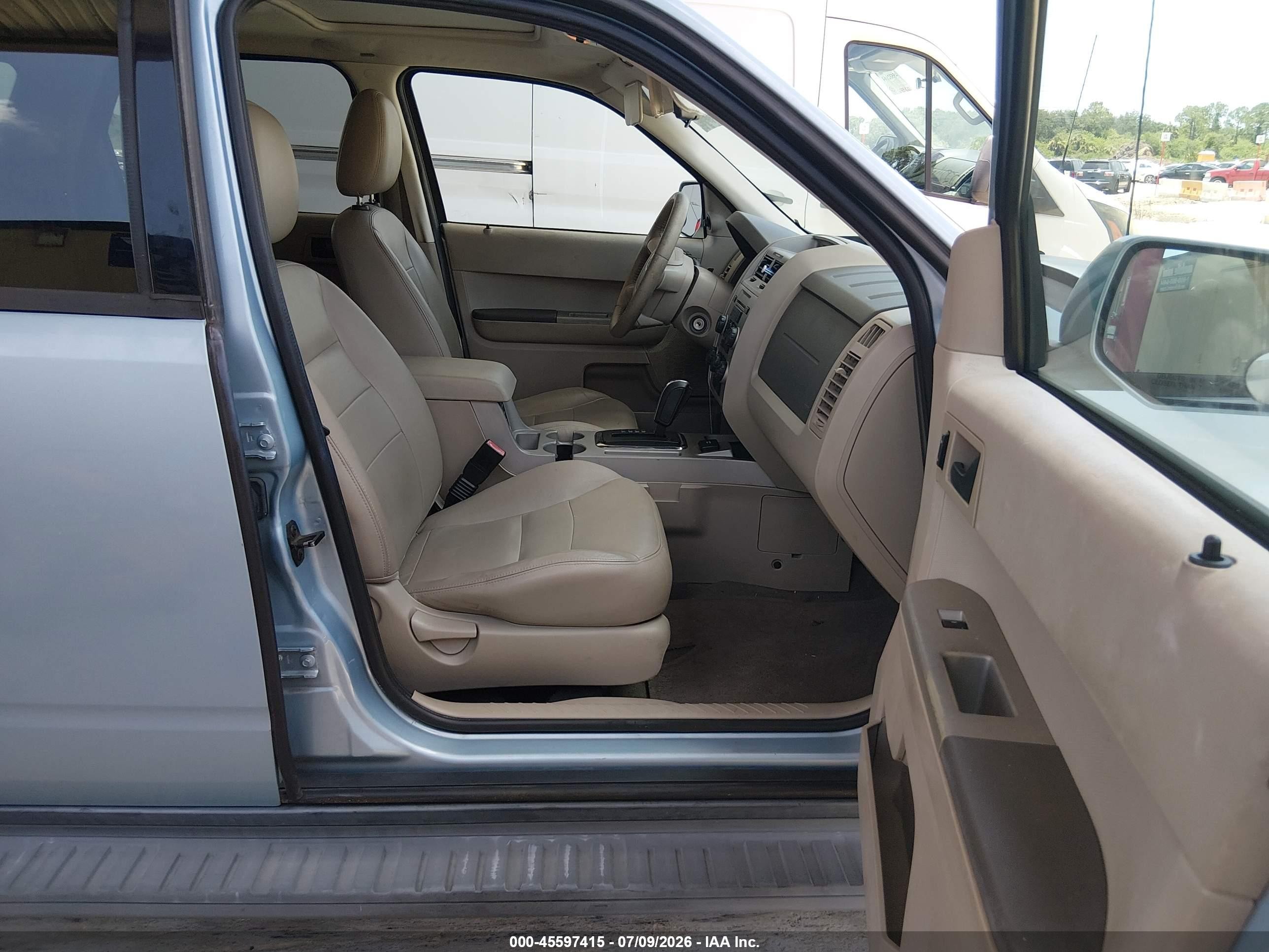 2008 Ford Escape Hybrid   Light Blue vin: 1FMCU49H38KB25149