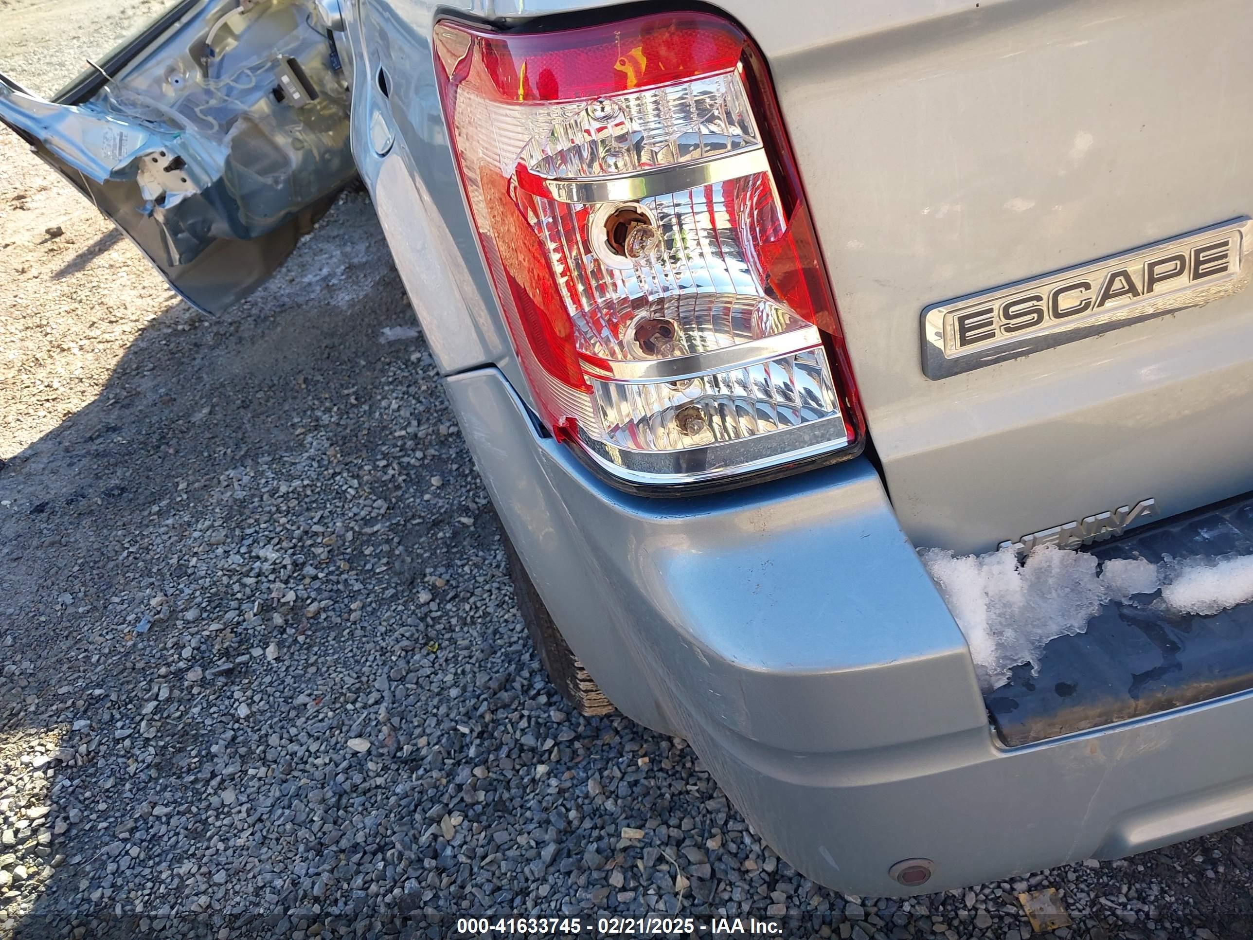 2008 Ford Escape Hybrid   Light Blue vin: 1FMCU49H38KD83185
