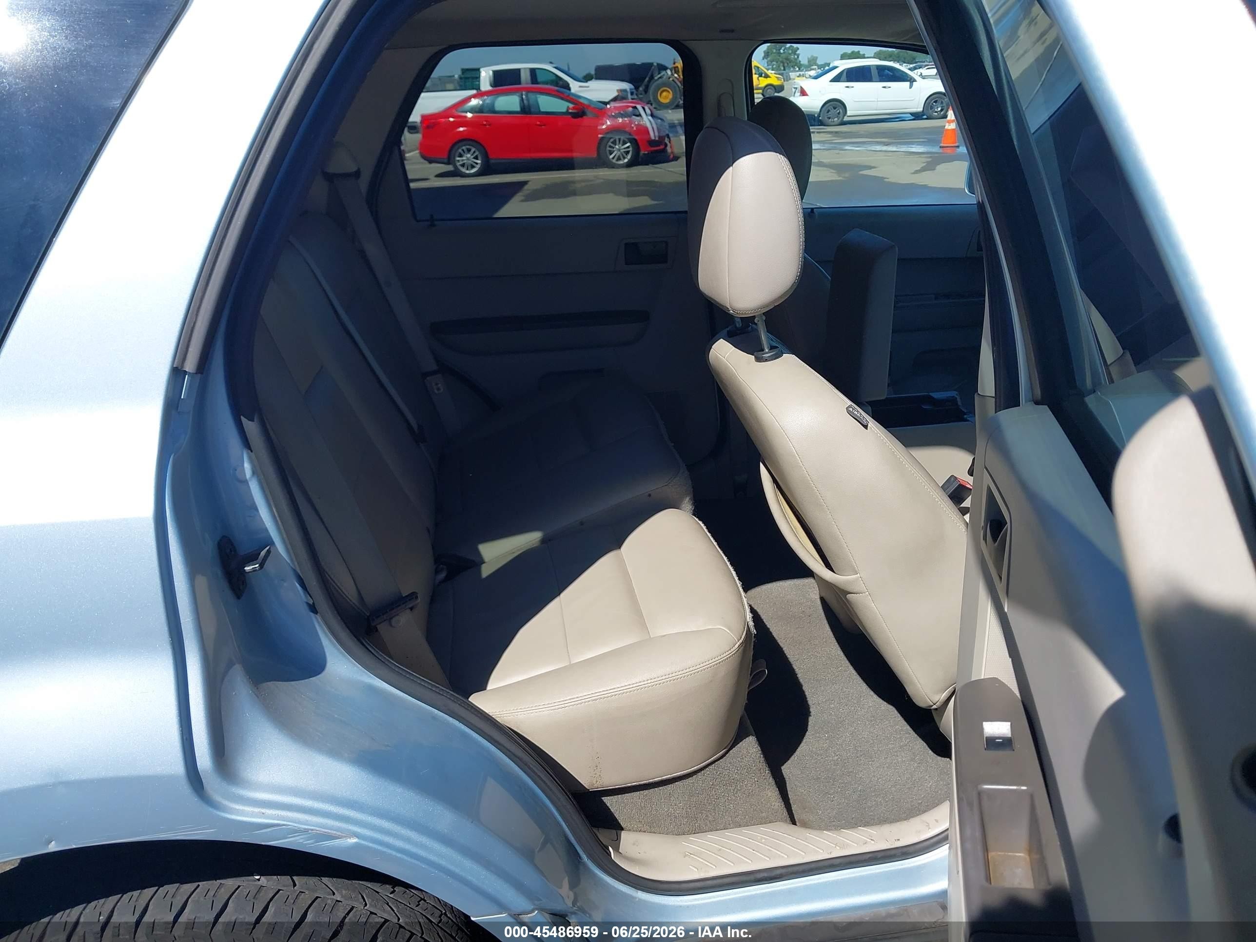 2008 Ford Escape Hybrid   Blue vin: 1FMCU49H48KB66597
