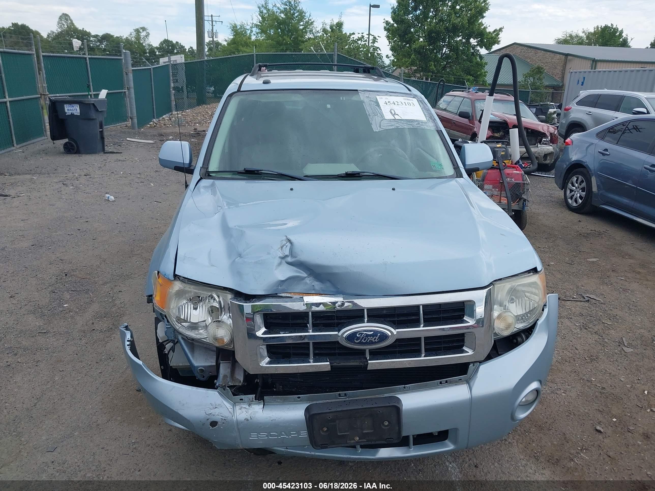 2008 Ford Escape Hybrid   Light Blue vin: 1FMCU49H58KE60574