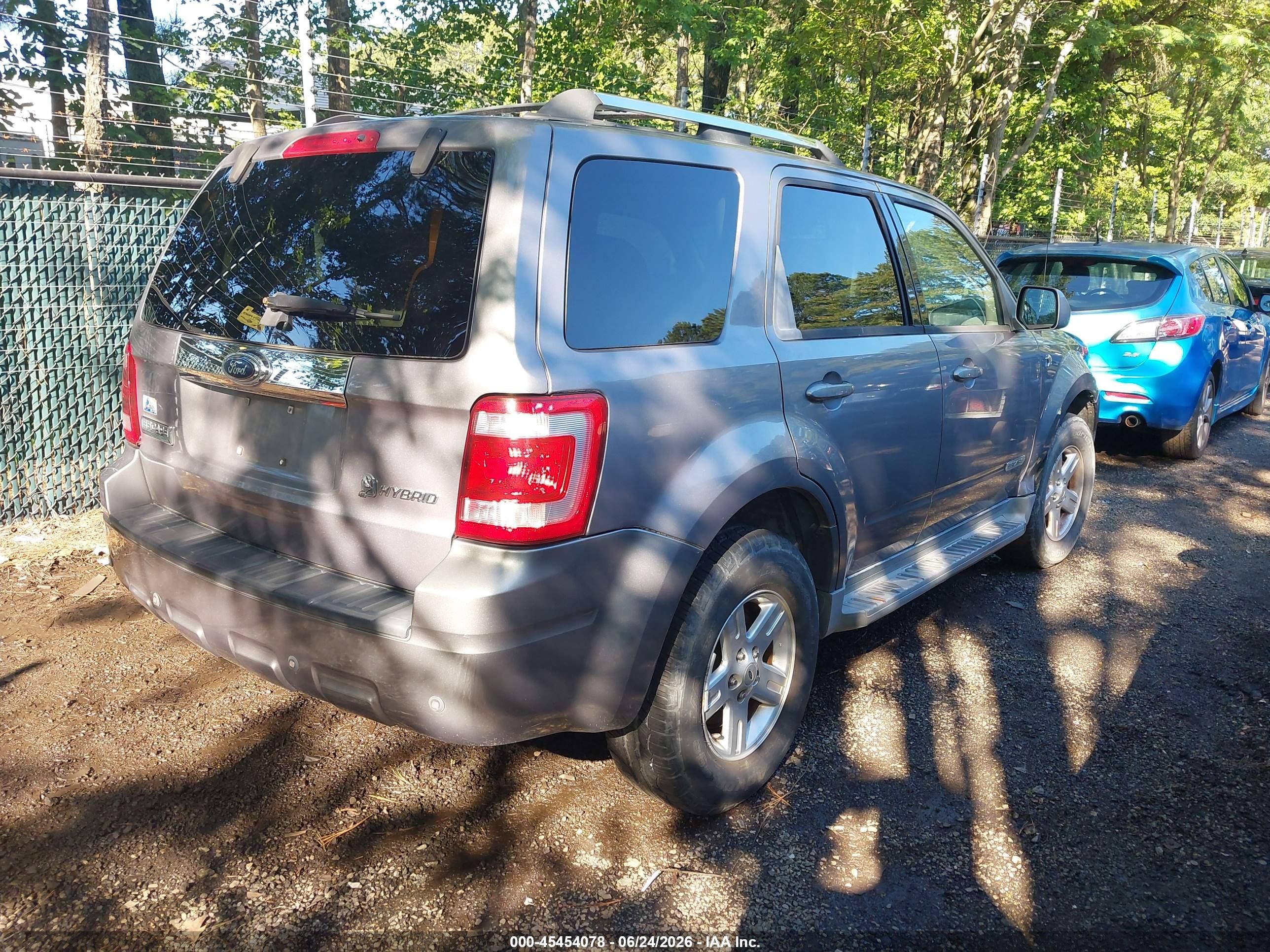 2008 Ford Escape Hybrid   Blue vin: 1FMCU49H68KC05089