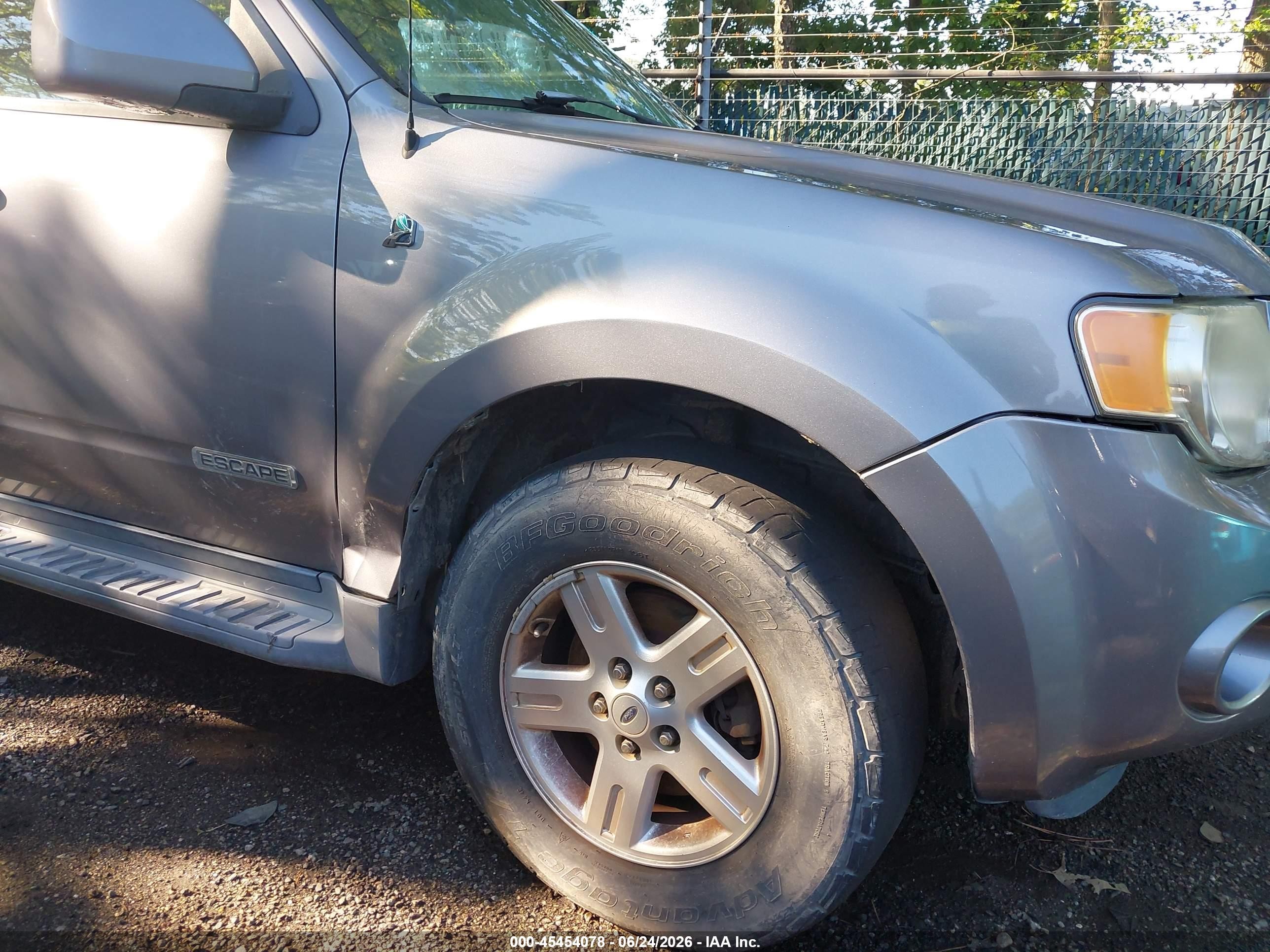 2008 Ford Escape Hybrid   Blue vin: 1FMCU49H68KC05089