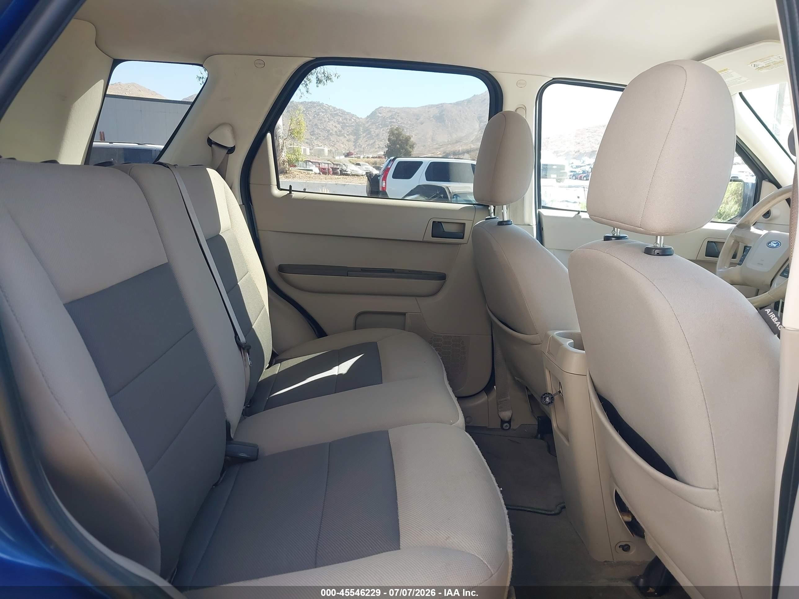 2008 Ford Escape Hybrid   Blue vin: 1FMCU49H68KC93027