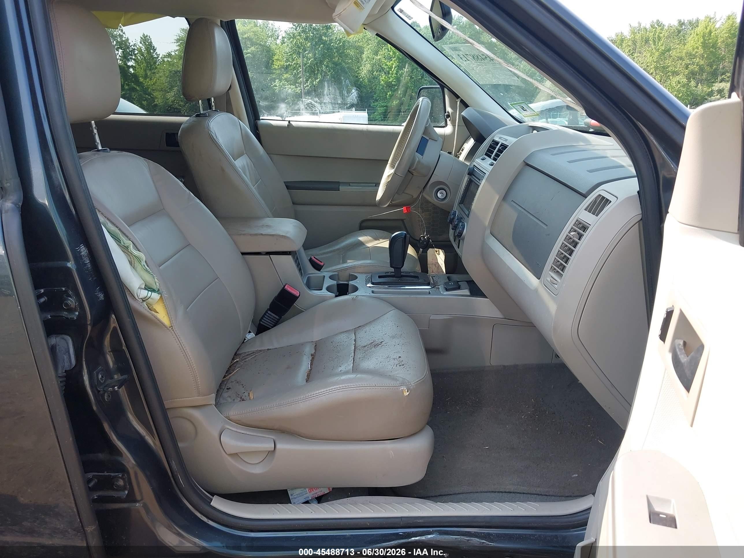 2008 Ford Escape Hybrid   Gray vin: 1FMCU49H78KD48472