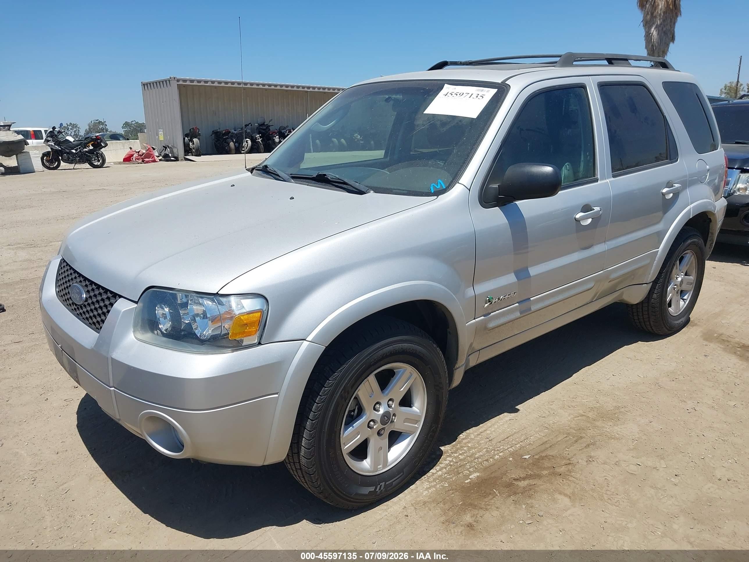2007 Ford Escape Hybrid   Gray vin: 1FMCU49H87KA41200