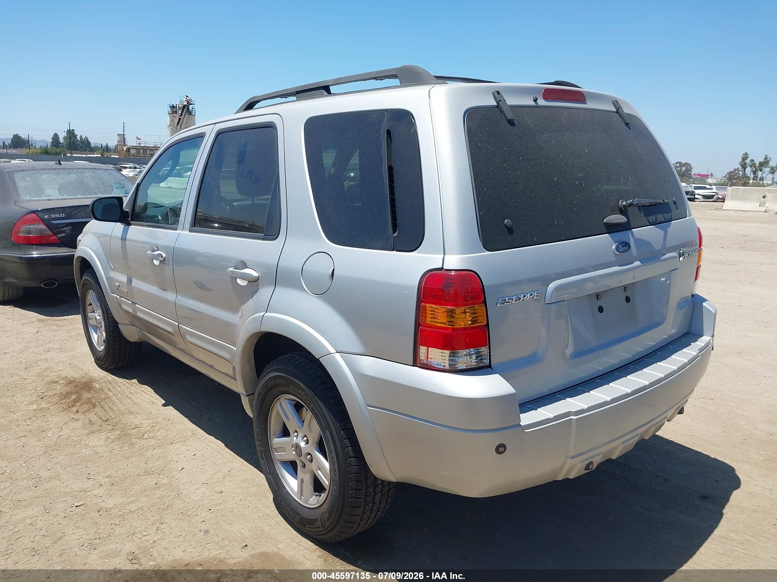 2007 Ford Escape Hybrid   Gray vin: 1FMCU49H87KA41200