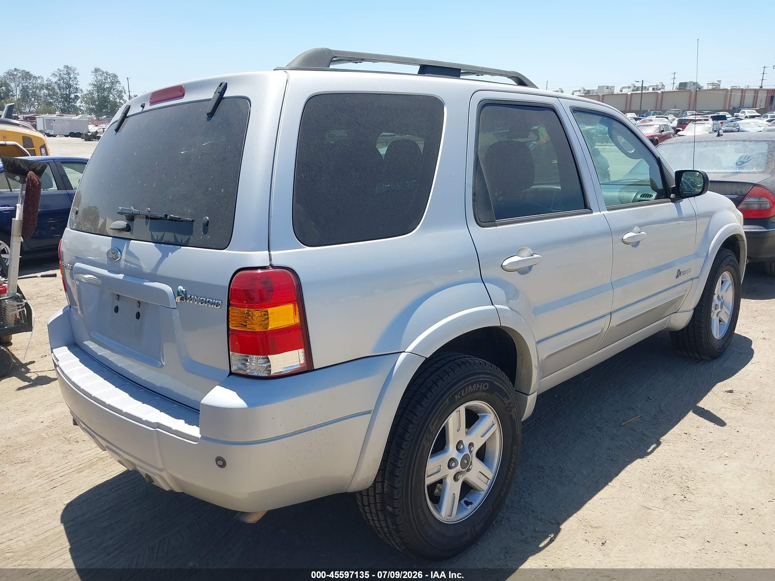 2007 Ford Escape Hybrid   Gray vin: 1FMCU49H87KA41200