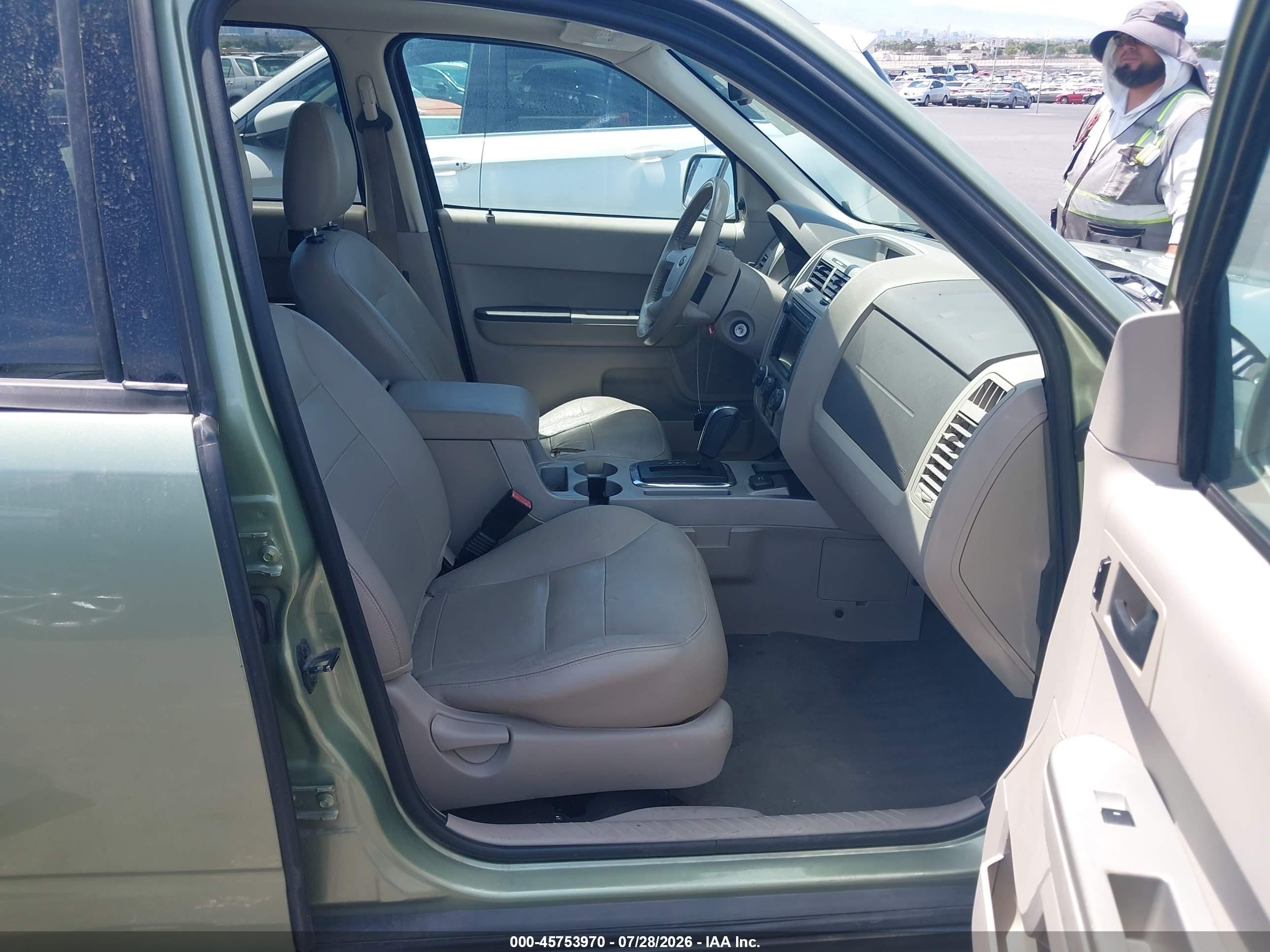 2008 Ford Escape Hybrid   Green vin: 1FMCU49HX8KC81348