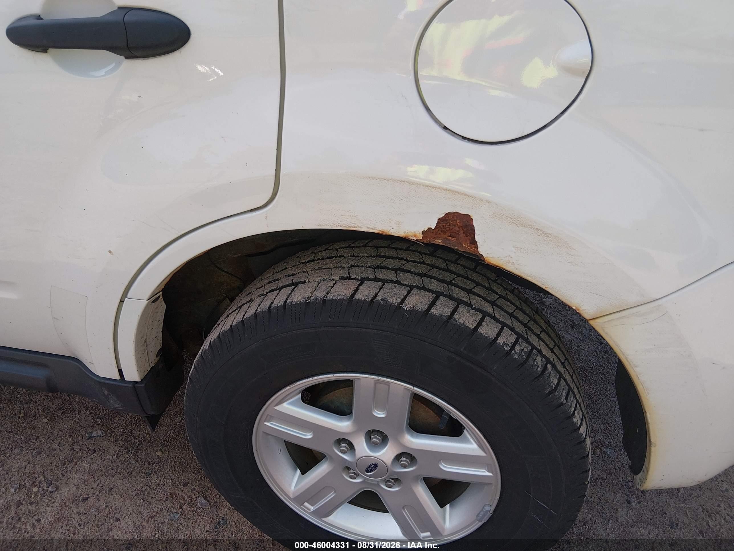 2011 Ford Escape Hybrid   Белый vin: 1FMCU4K31BKB64182