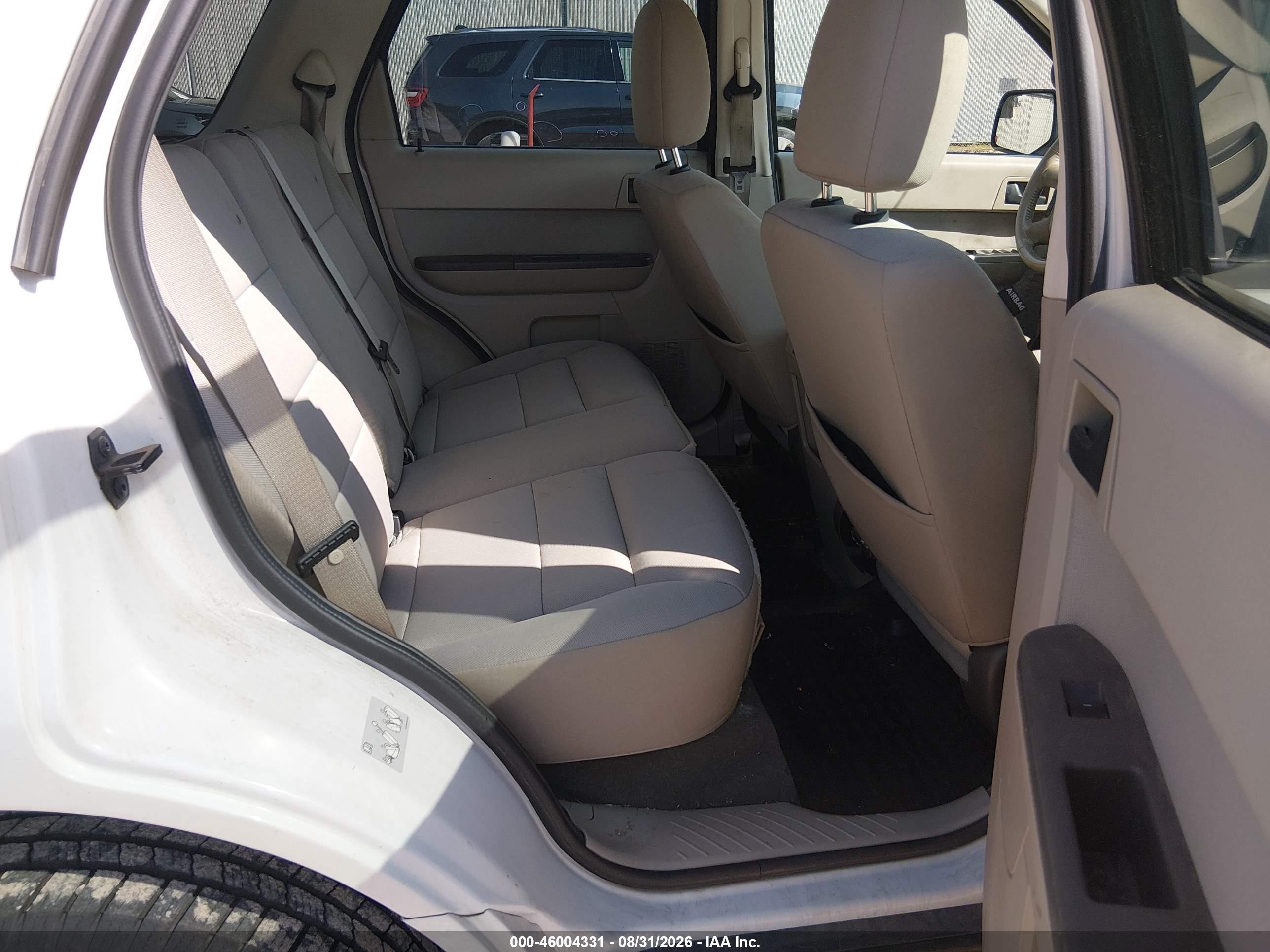 2011 Ford Escape Hybrid   Белый vin: 1FMCU4K31BKB64182