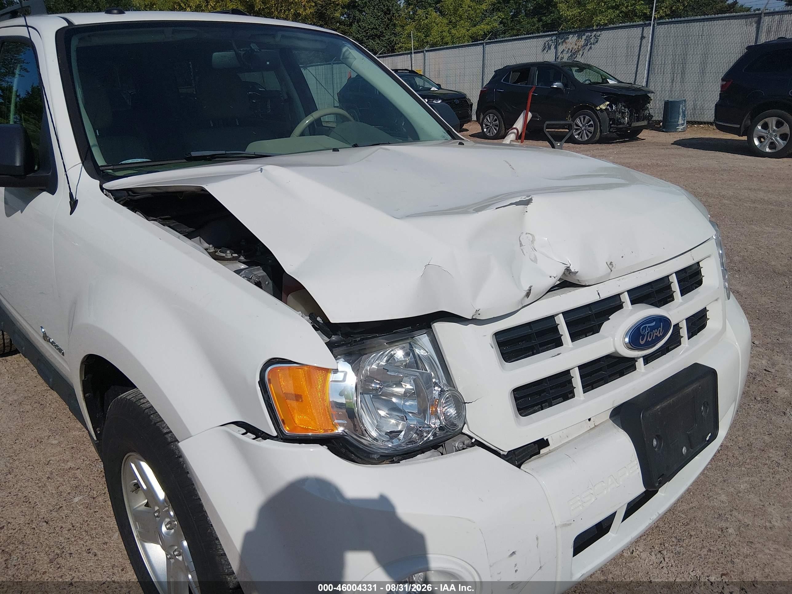 2011 Ford Escape Hybrid   Белый vin: 1FMCU4K31BKB64182