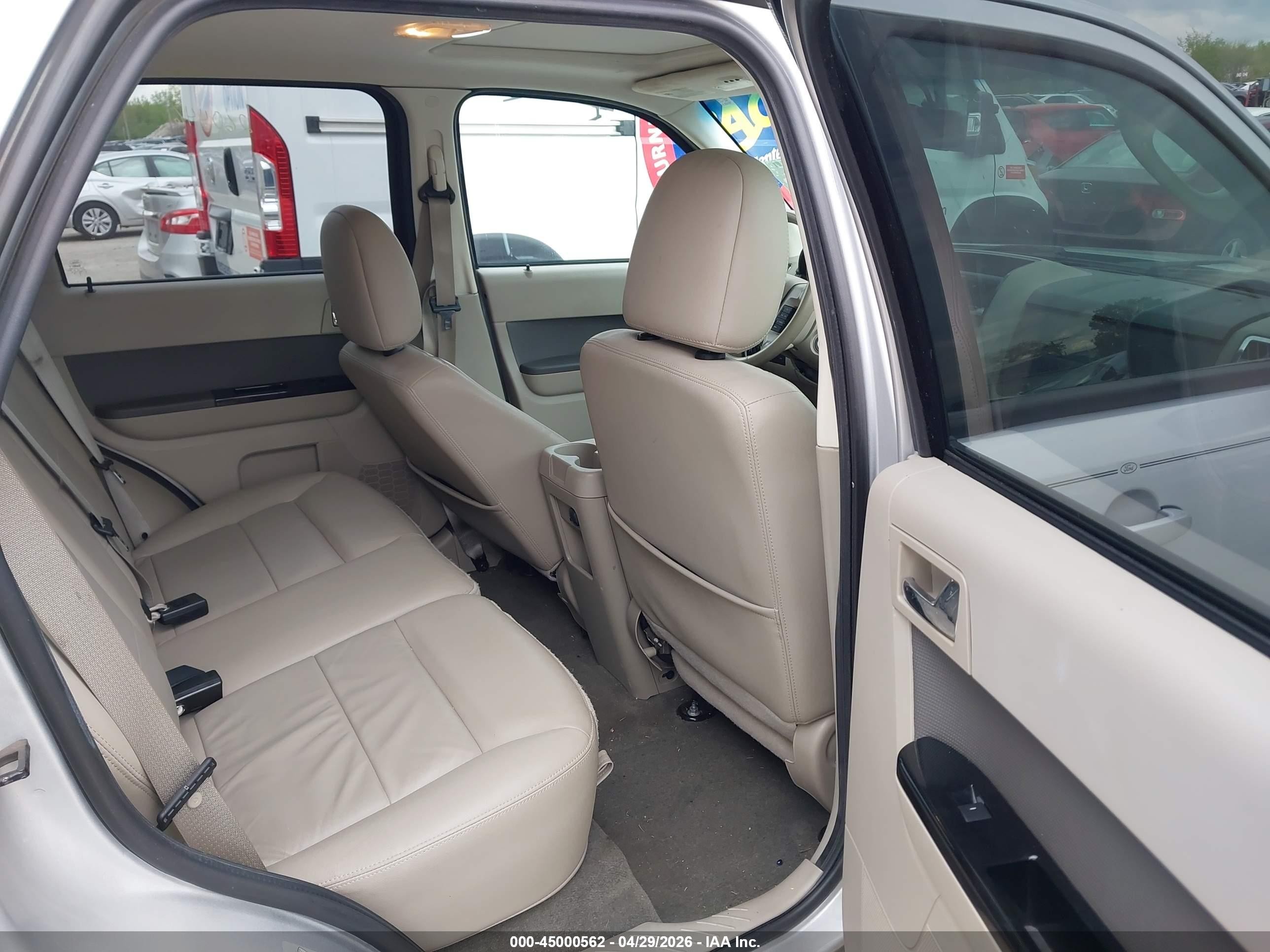 2012 Ford Escape Hybrid Limited Серебряный vin: 1FMCU4K31CKB11774