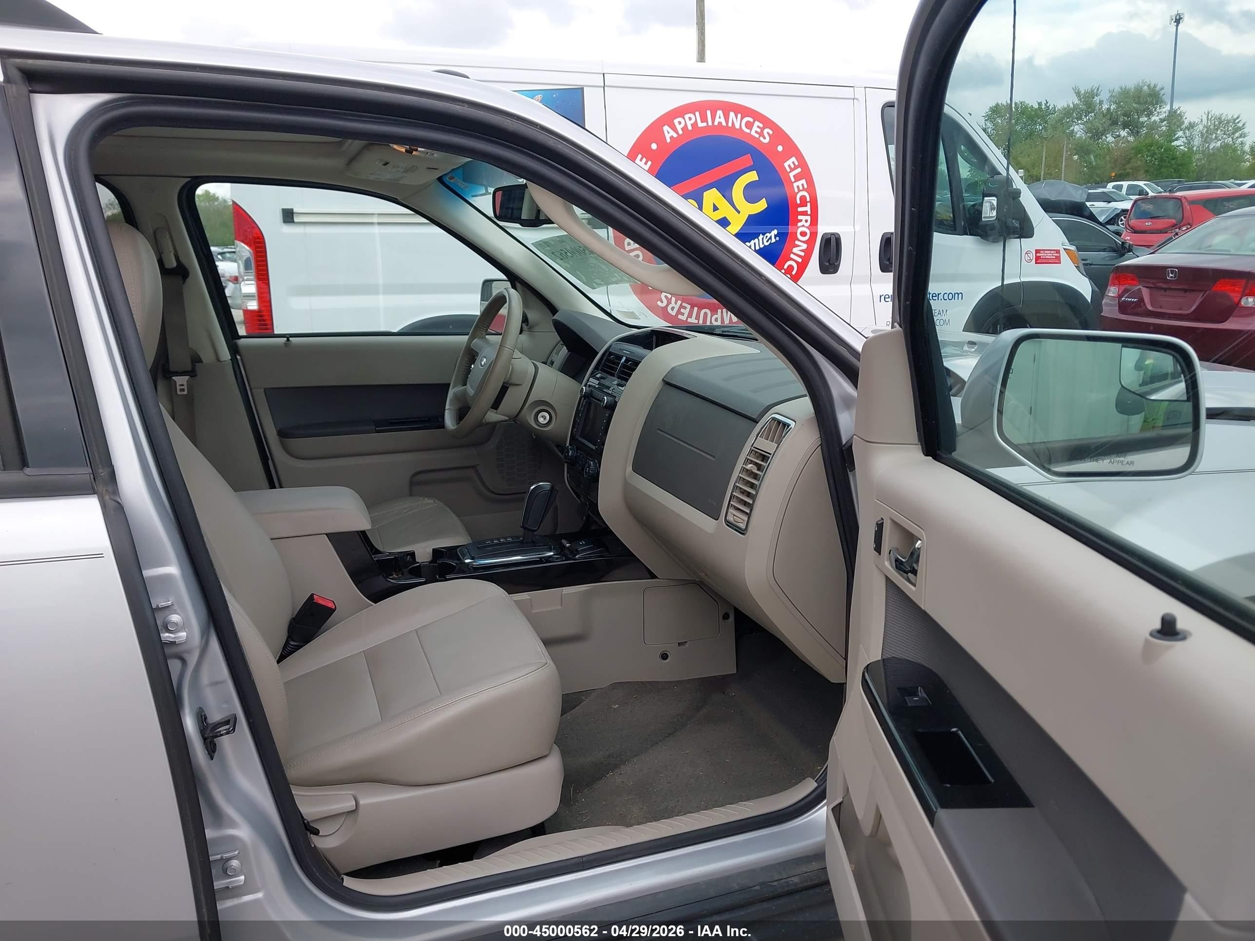2012 Ford Escape Hybrid Limited Серебряный vin: 1FMCU4K31CKB11774