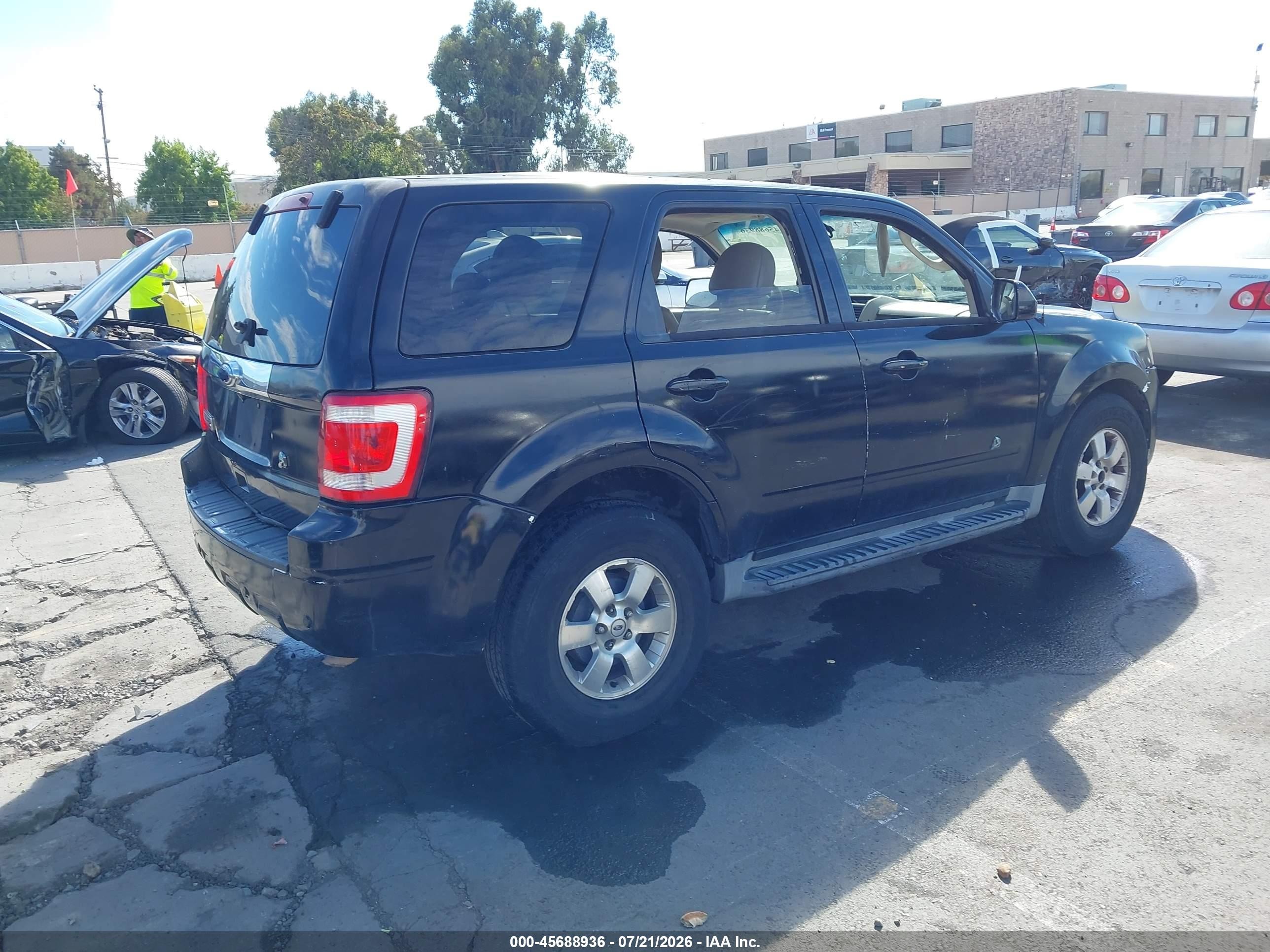 2010 Ford Escape Hybrid Limited Черный vin: 1FMCU4K33AKC29578