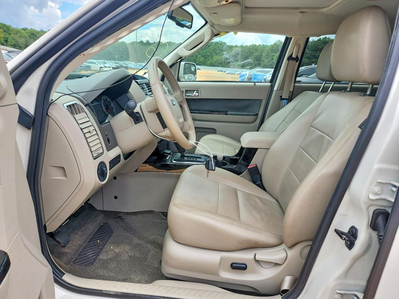 2010 Ford Escape Hybrid White vin: 1FMCU4K35AKB30857