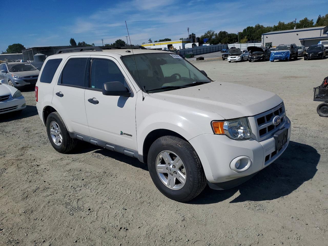 2011 Ford Escape Hybrid White vin: 1FMCU4K35BKC52216