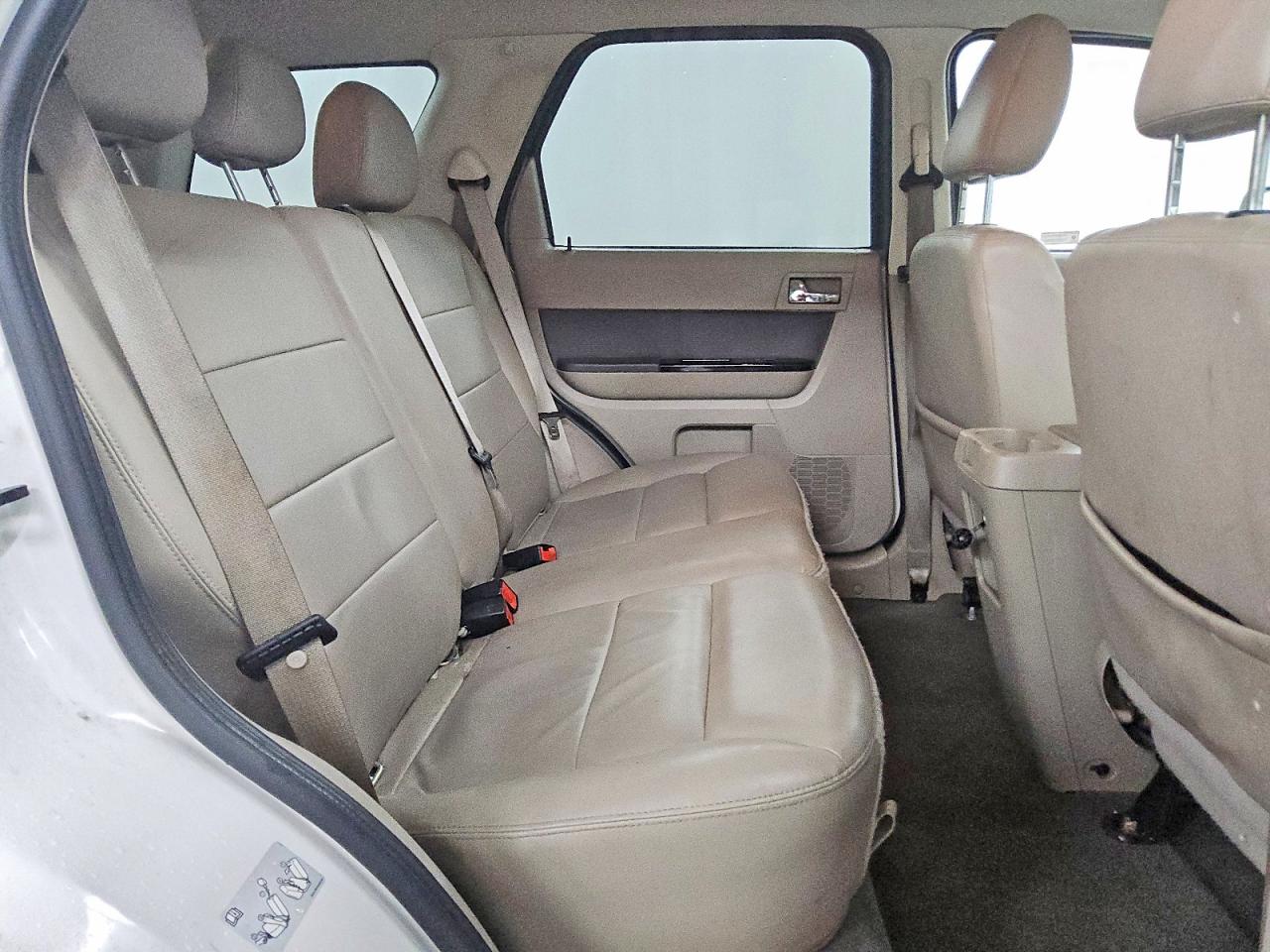 2010 Ford Escape Hybrid White vin: 1FMCU4K39AKC23915