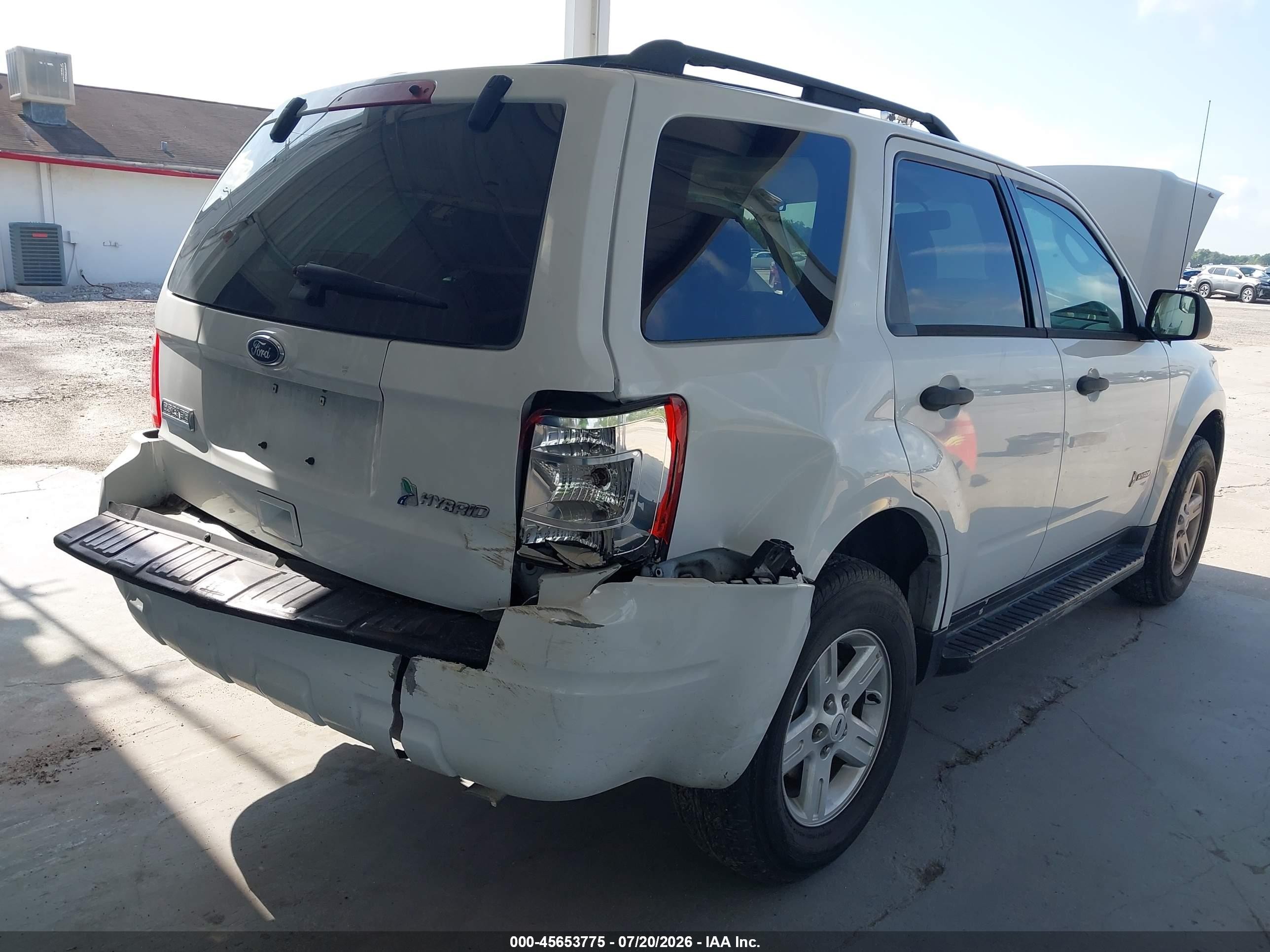 2011 Ford Escape Hybrid   Белый vin: 1FMCU4K39BKA39124