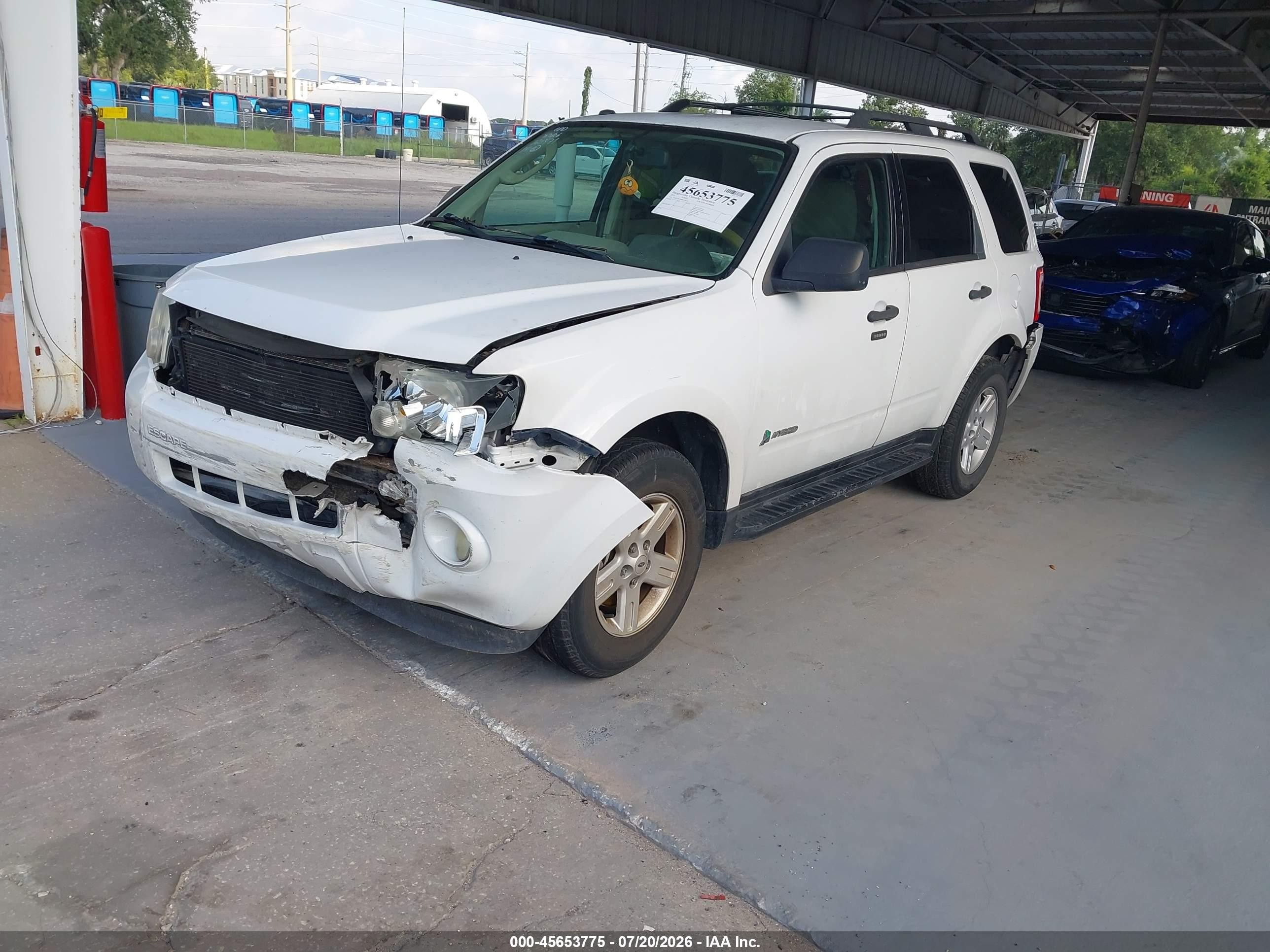 2011 Ford Escape Hybrid   Белый vin: 1FMCU4K39BKA39124