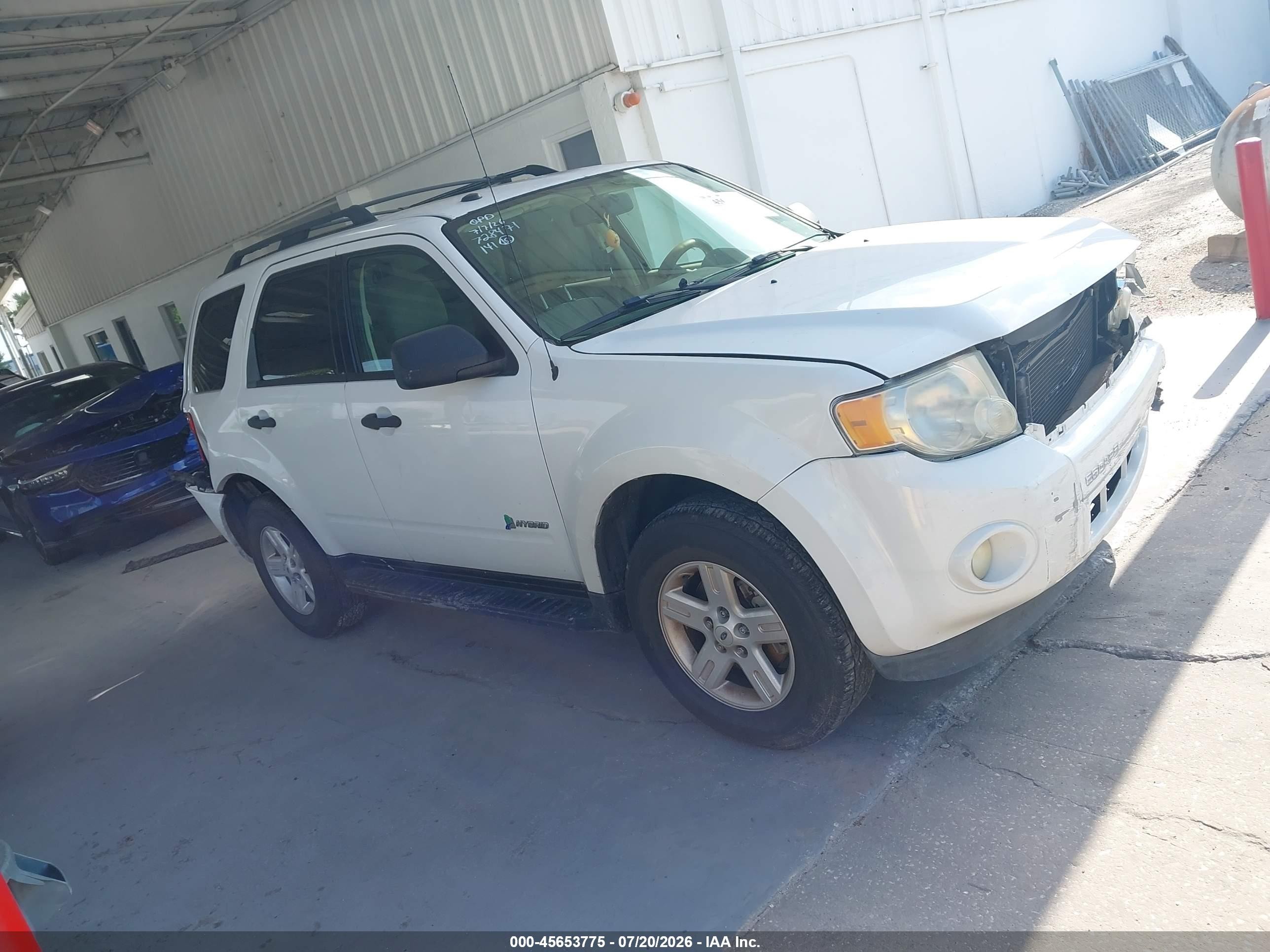 2011 Ford Escape Hybrid   Белый vin: 1FMCU4K39BKA39124