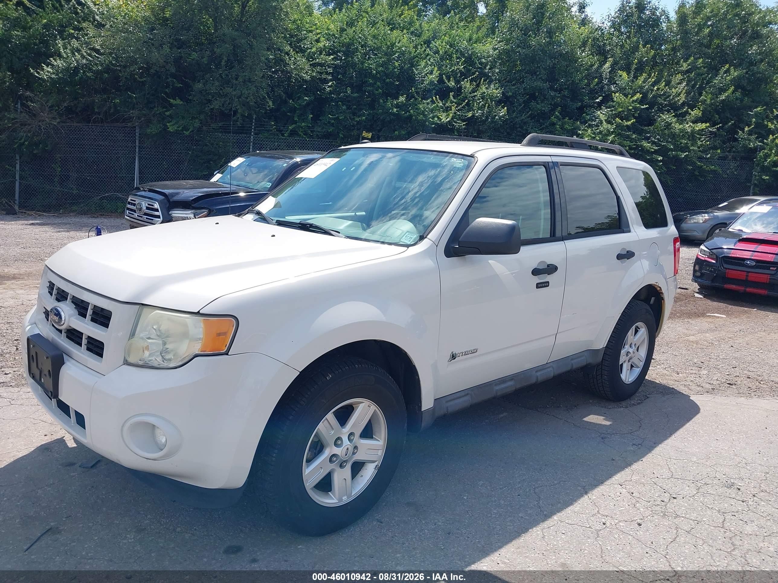 2010 Ford Escape Hybrid Limited White vin: 1FMCU4K3XAKB79648