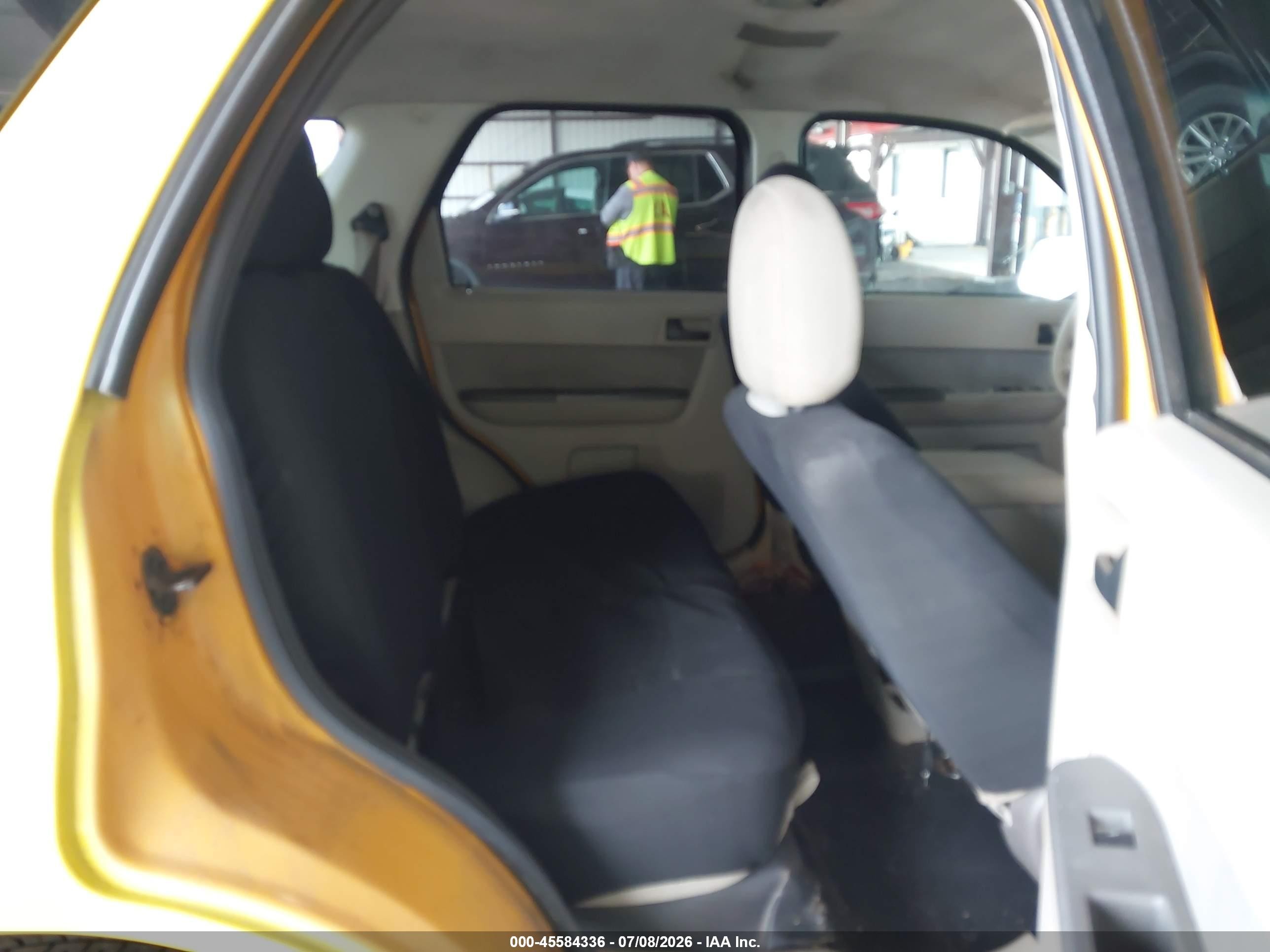 2012 Ford Escape Hybrid Limited Yellow vin: 1FMCU4K3XCKB35314