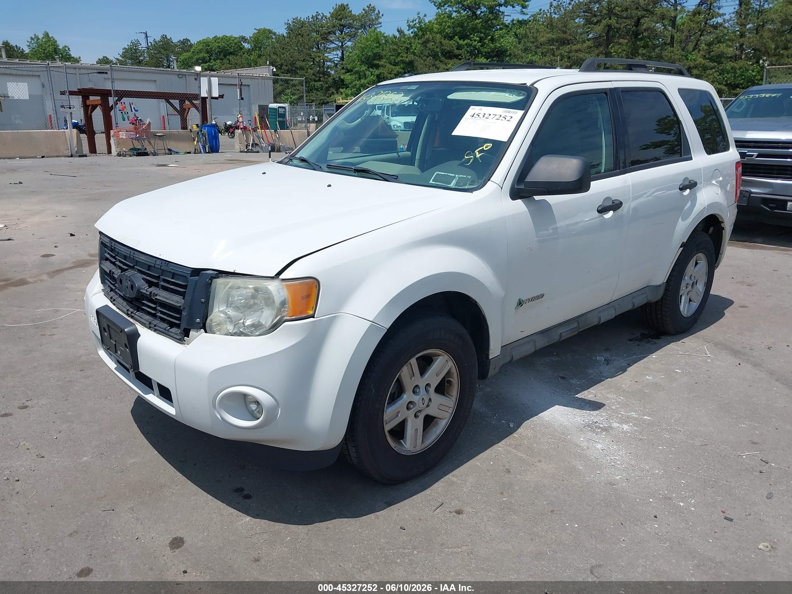 2009 Ford Escape Hybrid Limited White vin: 1FMCU59309KC38181