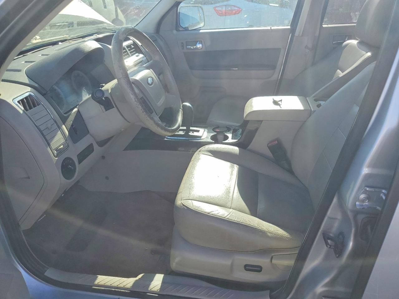 2009 Ford Escape Hybrid Silver vin: 1FMCU59319KB71266
