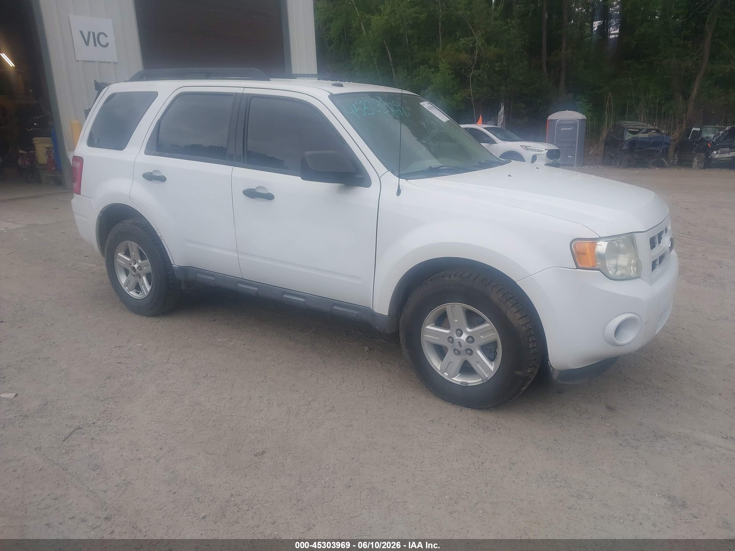 2009 Ford Escape Hybrid Limited White vin: 1FMCU59329KA71208